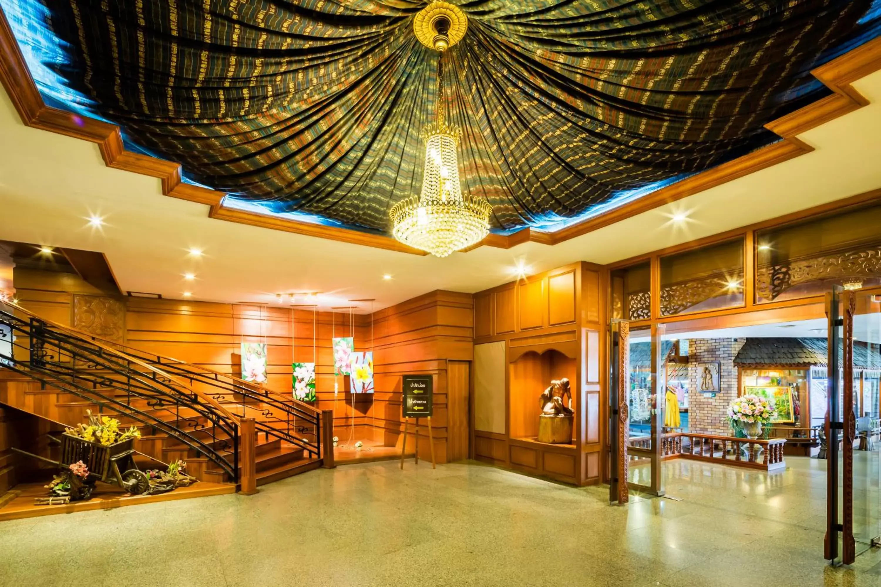 Decorative detail, Lobby/Reception in Lotus Pang Suan Kaew Hotel