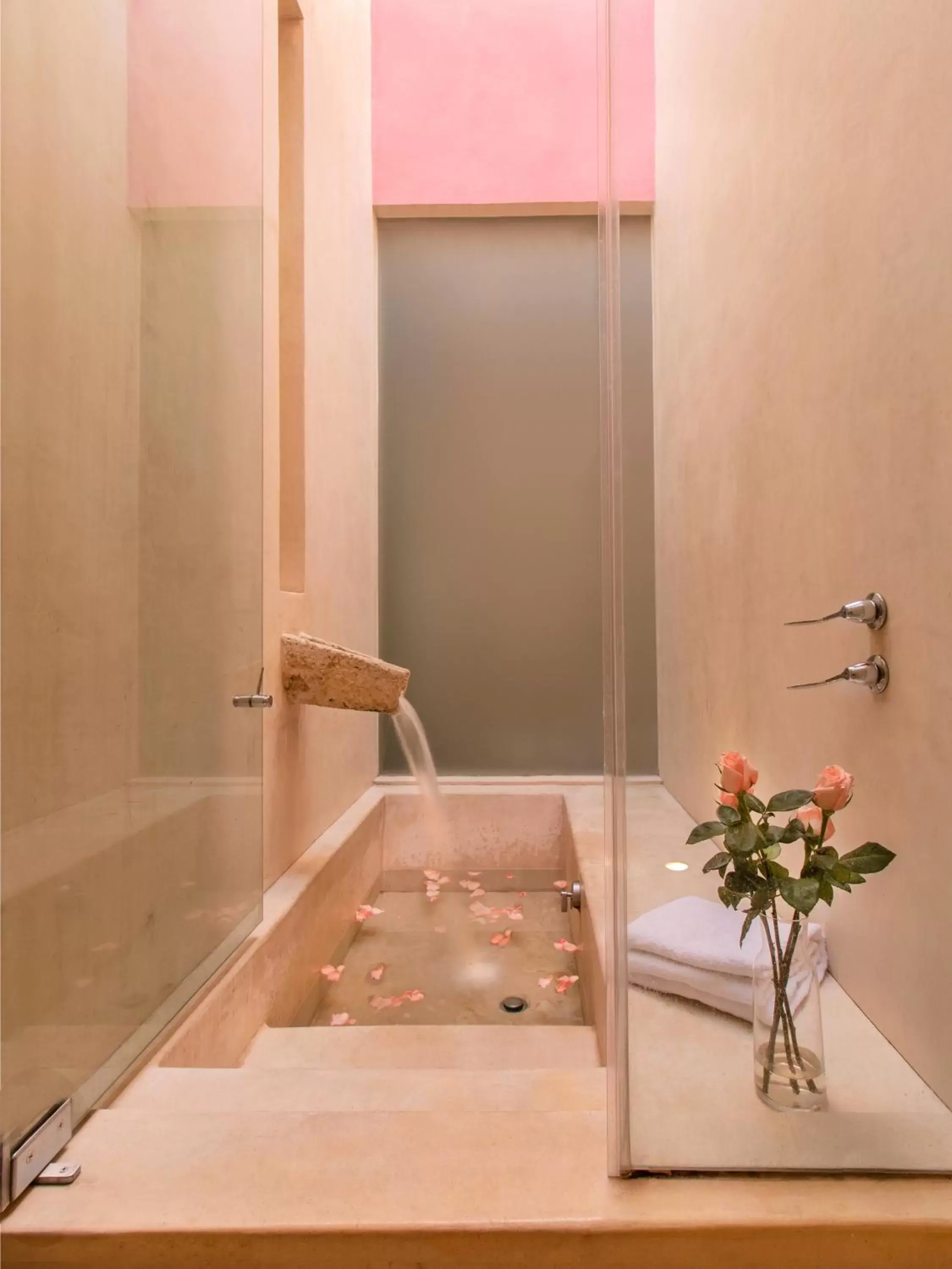 Open Air Bath, Bathroom in Rosas & Xocolate Boutique Hotel and Spa Merida, a Member of Design Hotels