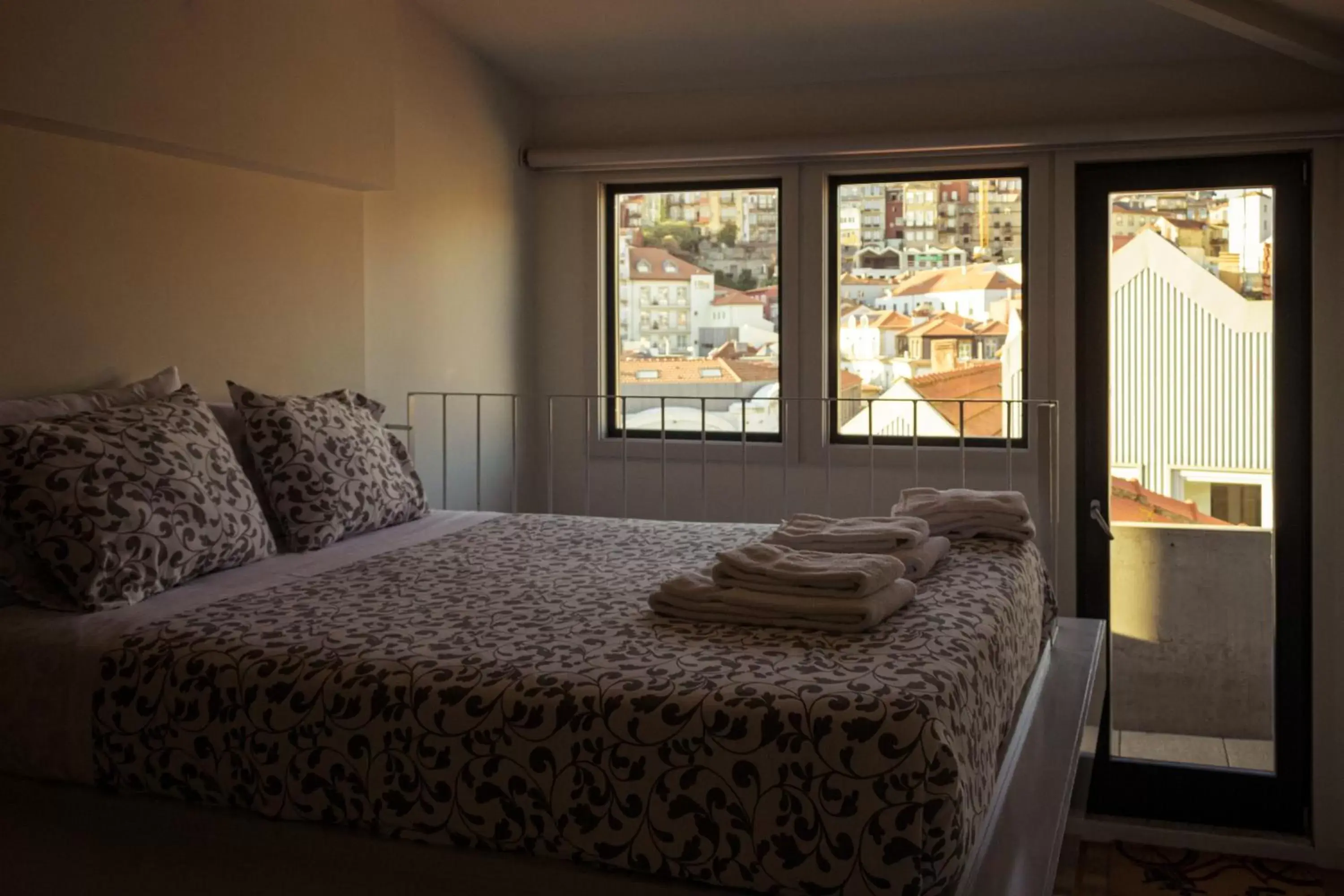 Bed in Maria da SÉ Historic House