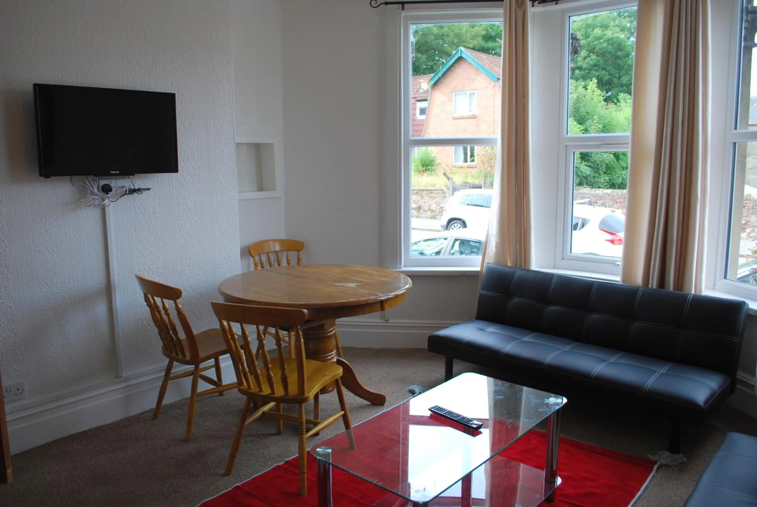 Communal lounge/ TV room in Clift Guest House