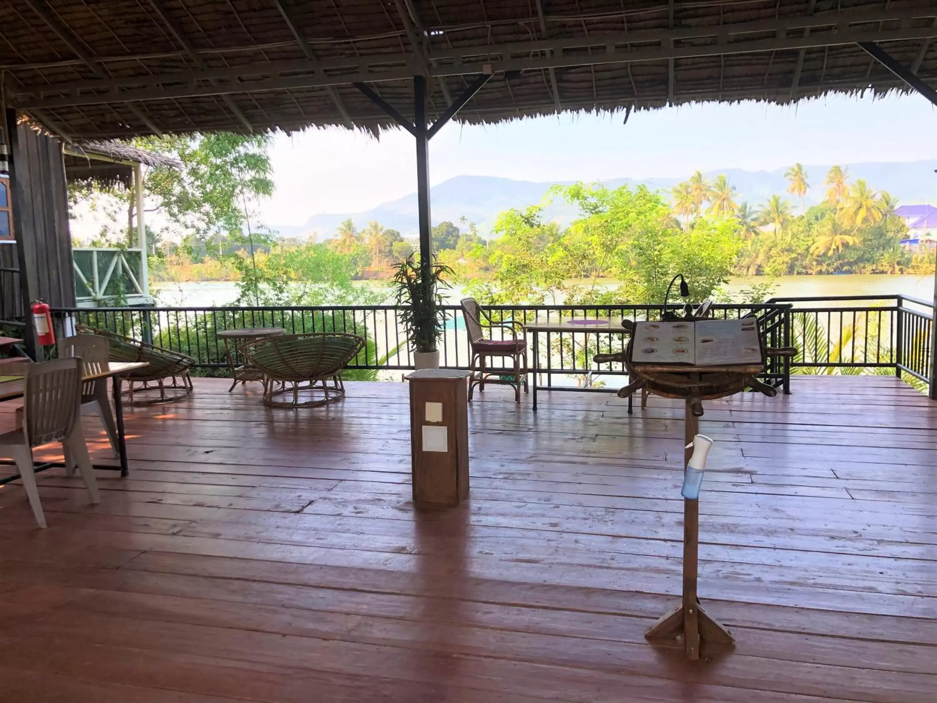 Restaurant/places to eat in Green Mango Bungalows Restaurant/places to eat in Green Mango Bungalows