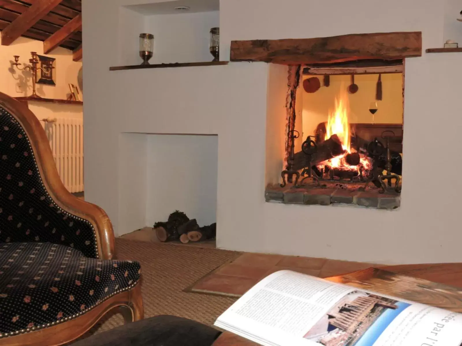 Communal lounge/ TV room, Seating Area in Domaine Le Castelet