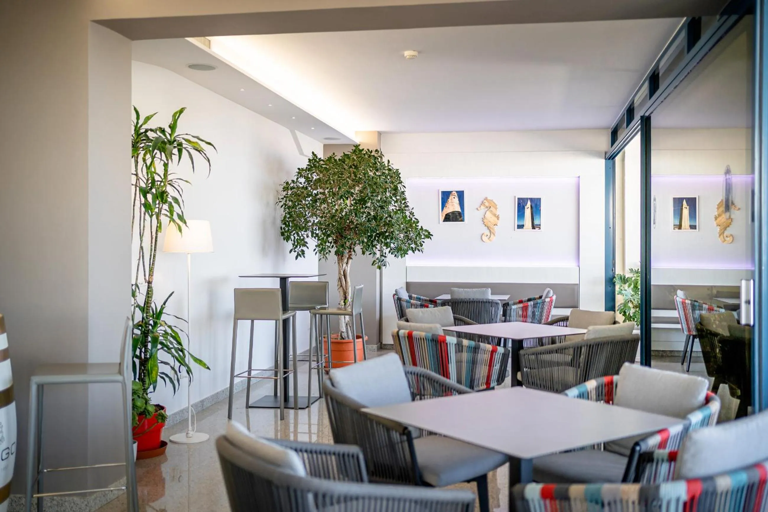 Restaurant/places to eat in Hotel Marco Polo