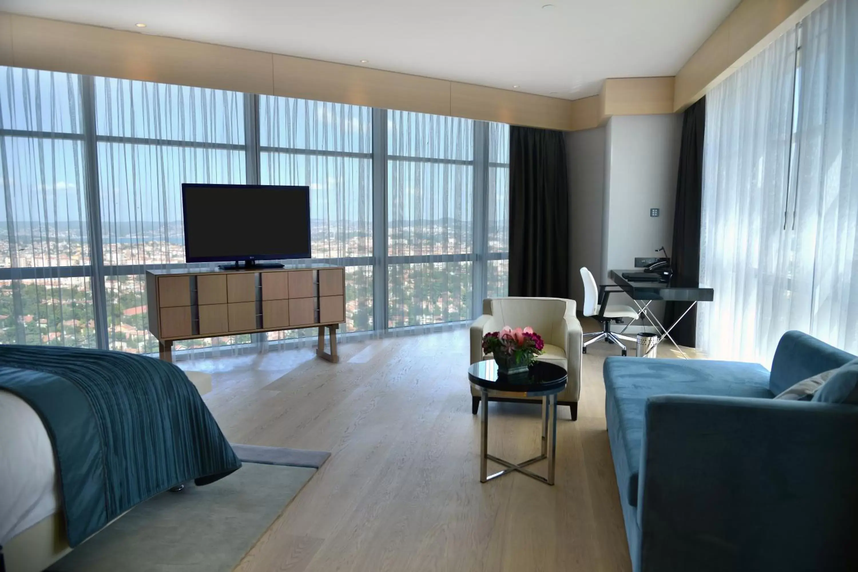 Photo of the whole room, TV/Entertainment Center in Wyndham Grand Istanbul Levent