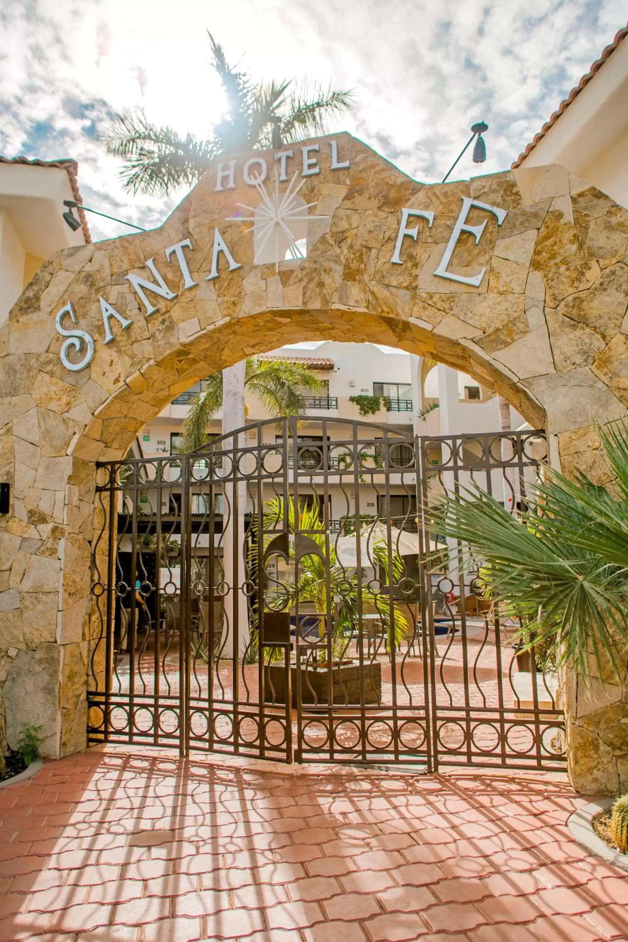 Facade/entrance in Hotel Santa Fe Los Cabos by Villa Group Facade/entrance in Hotel Santa Fe Los Cabos by Villa Group