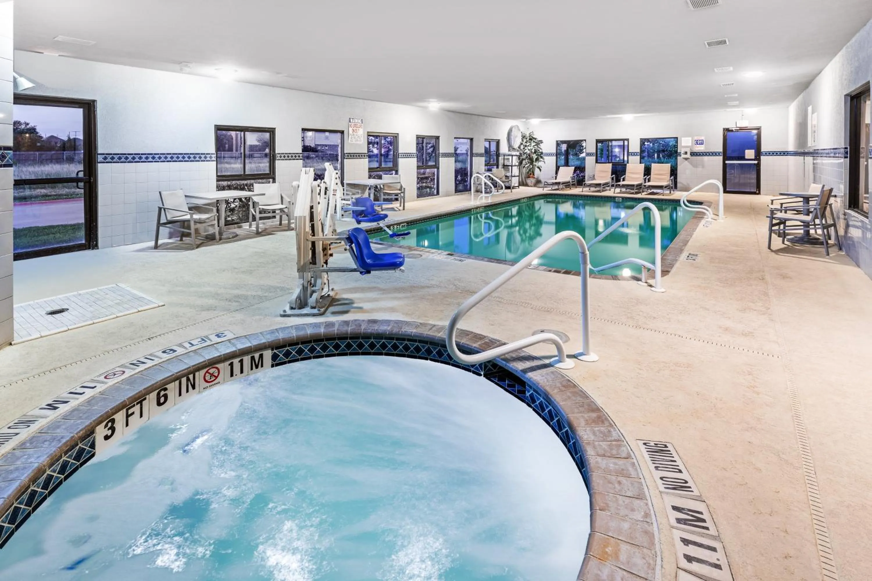 Swimming pool in Holiday Inn Express Hotel & Suites Austin NE-Hutto by IHG