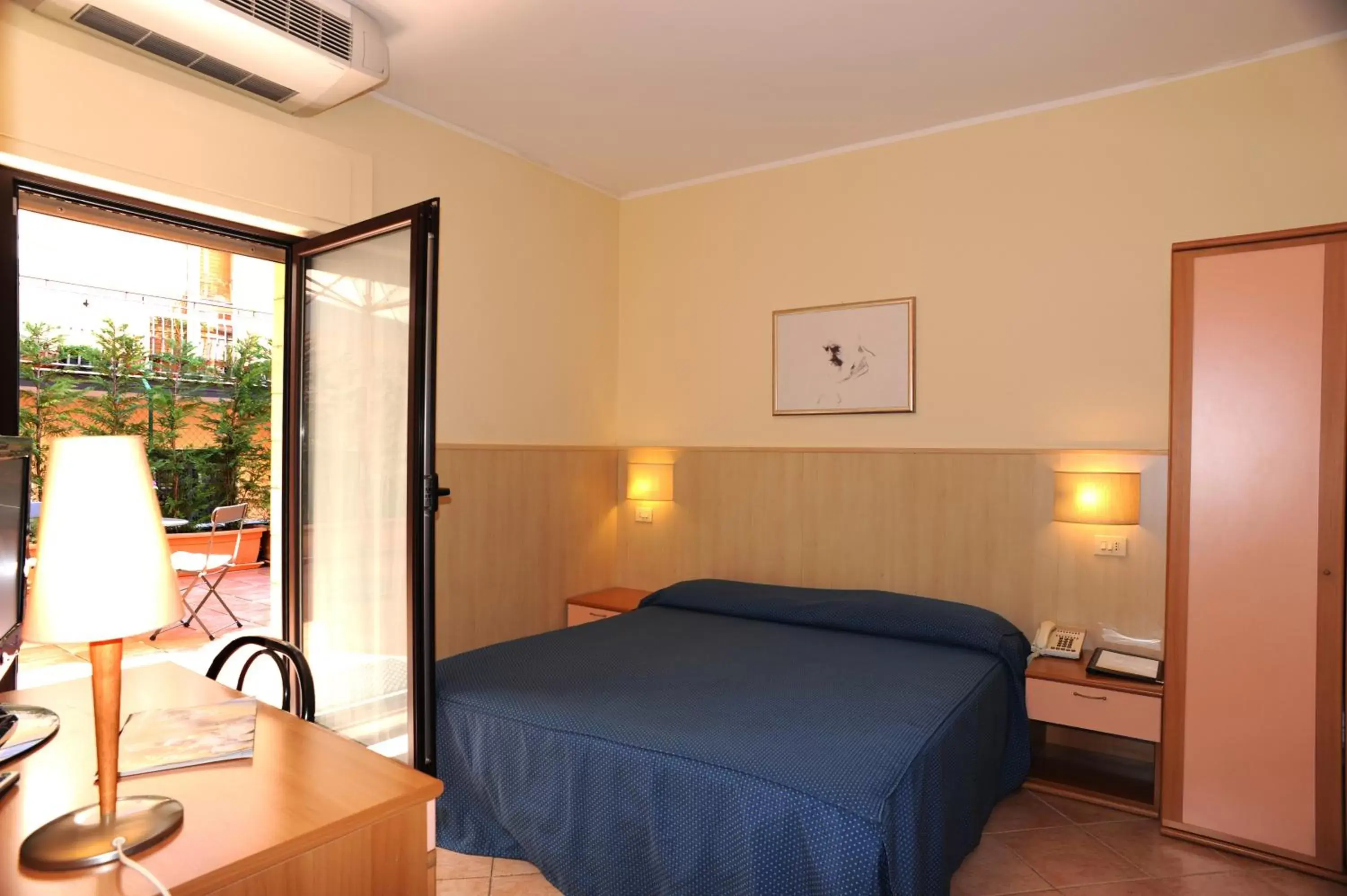 Double or Twin Room - single occupancy in Villa Santacroce Double or Twin Room - single occupancy in Villa Santacroce