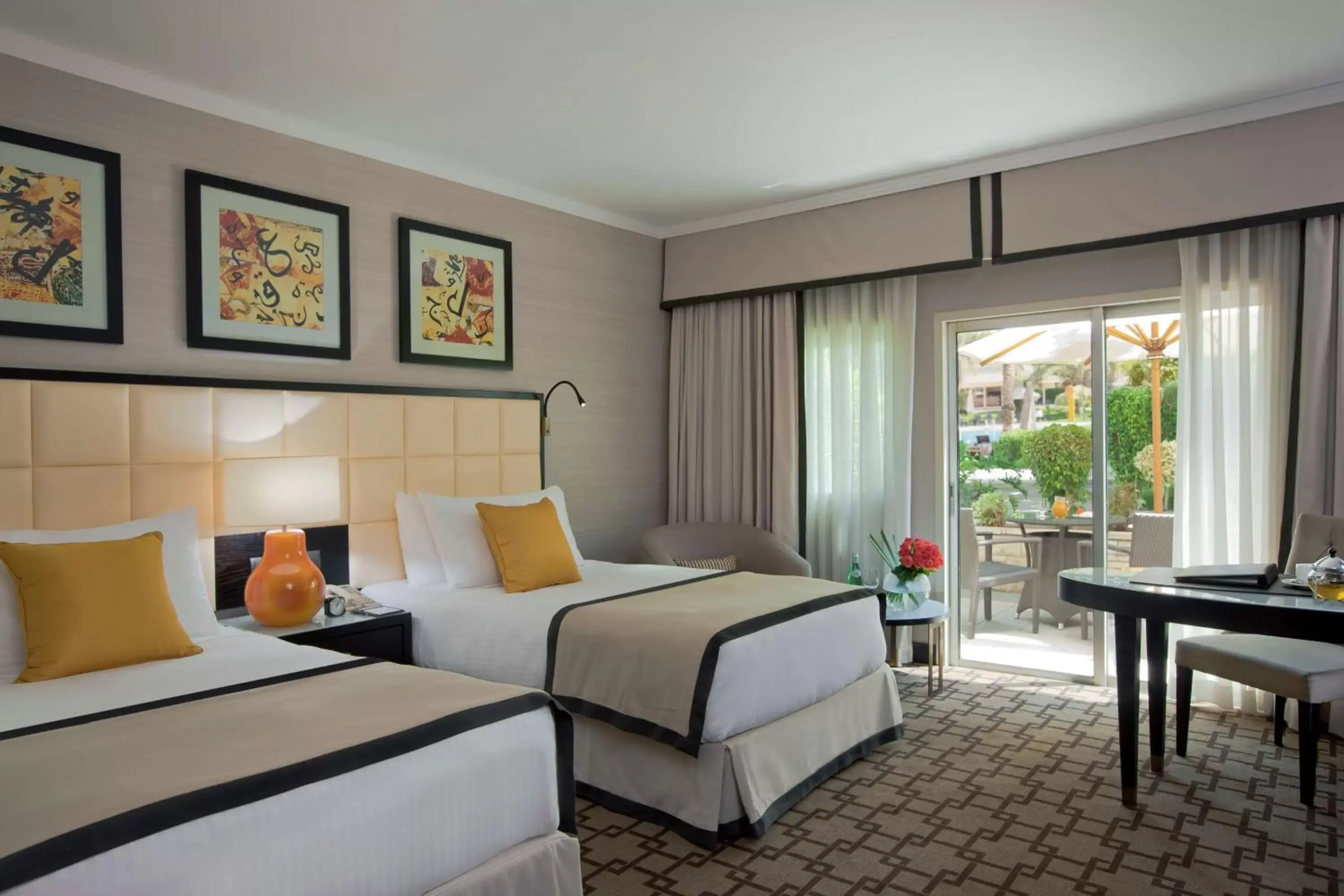 Bedroom, Bed in Hilton Cairo Heliopolis Hotel