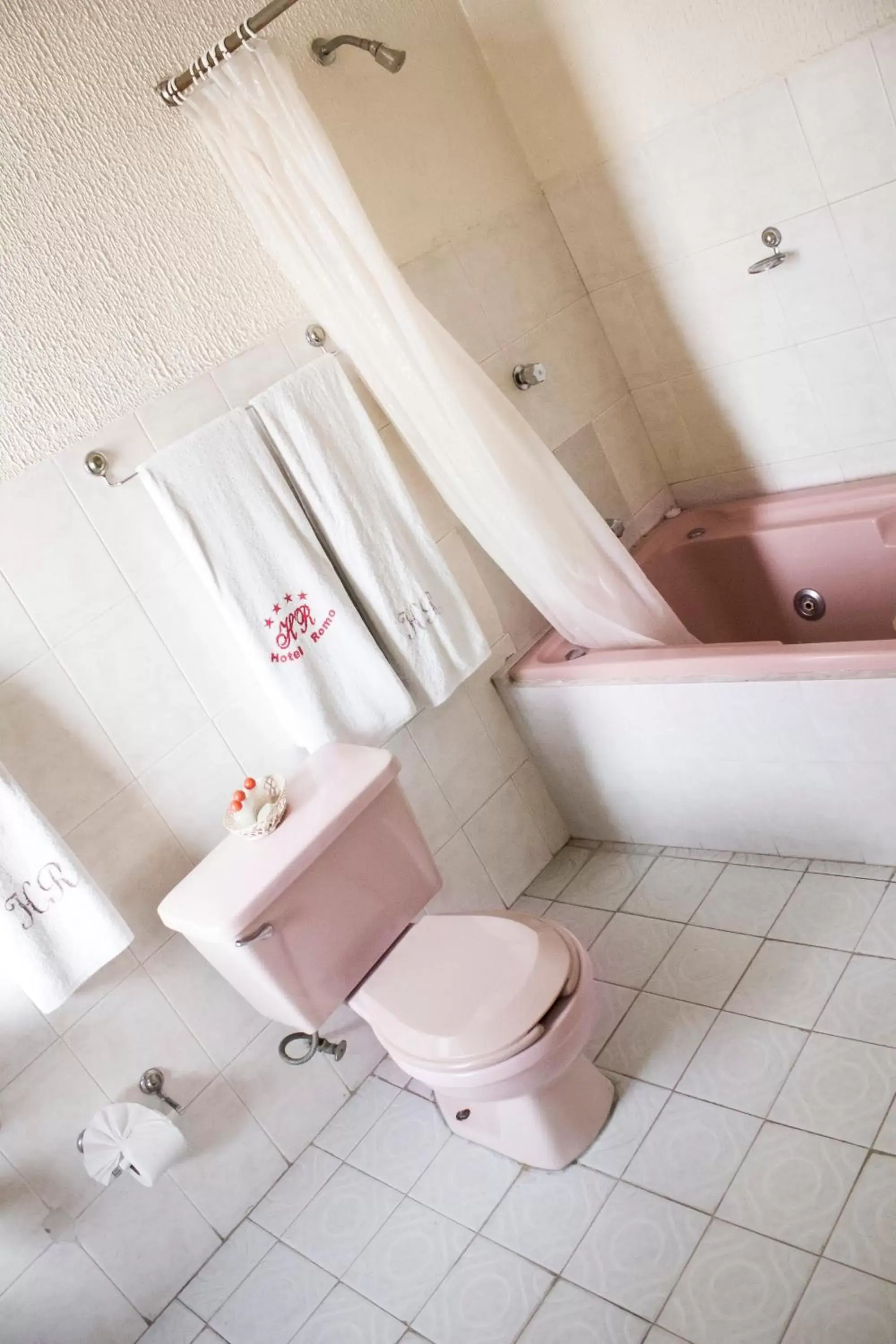 Bathroom in HOTEL ROMO