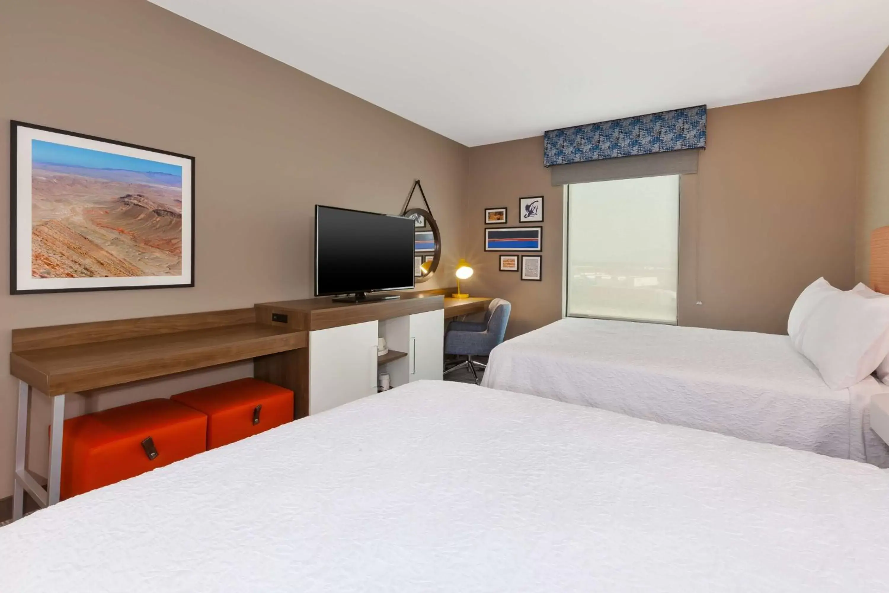 Bedroom, Bed in Hampton Inn & Suites Wells, Nv