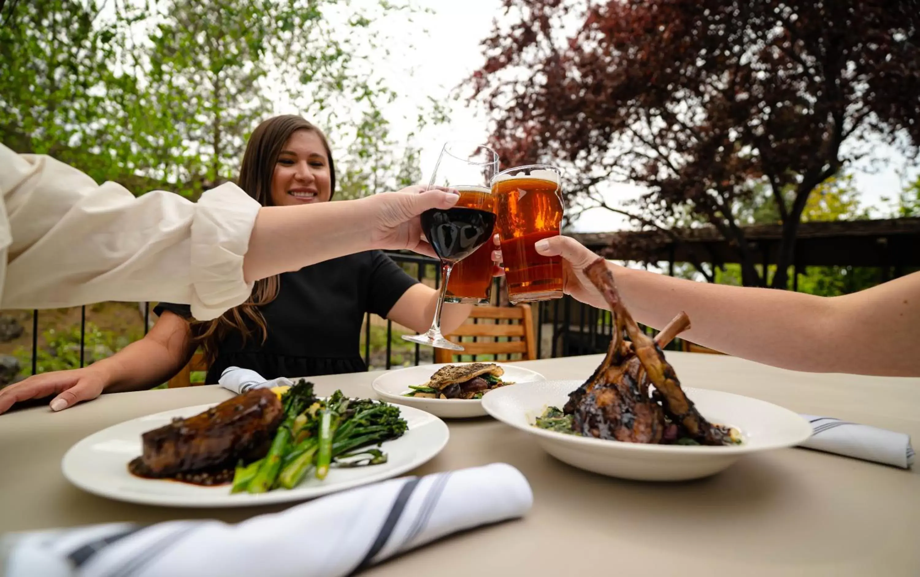 Restaurant/places to eat in Riverhouse Lodge Restaurant/places to eat in Riverhouse Lodge