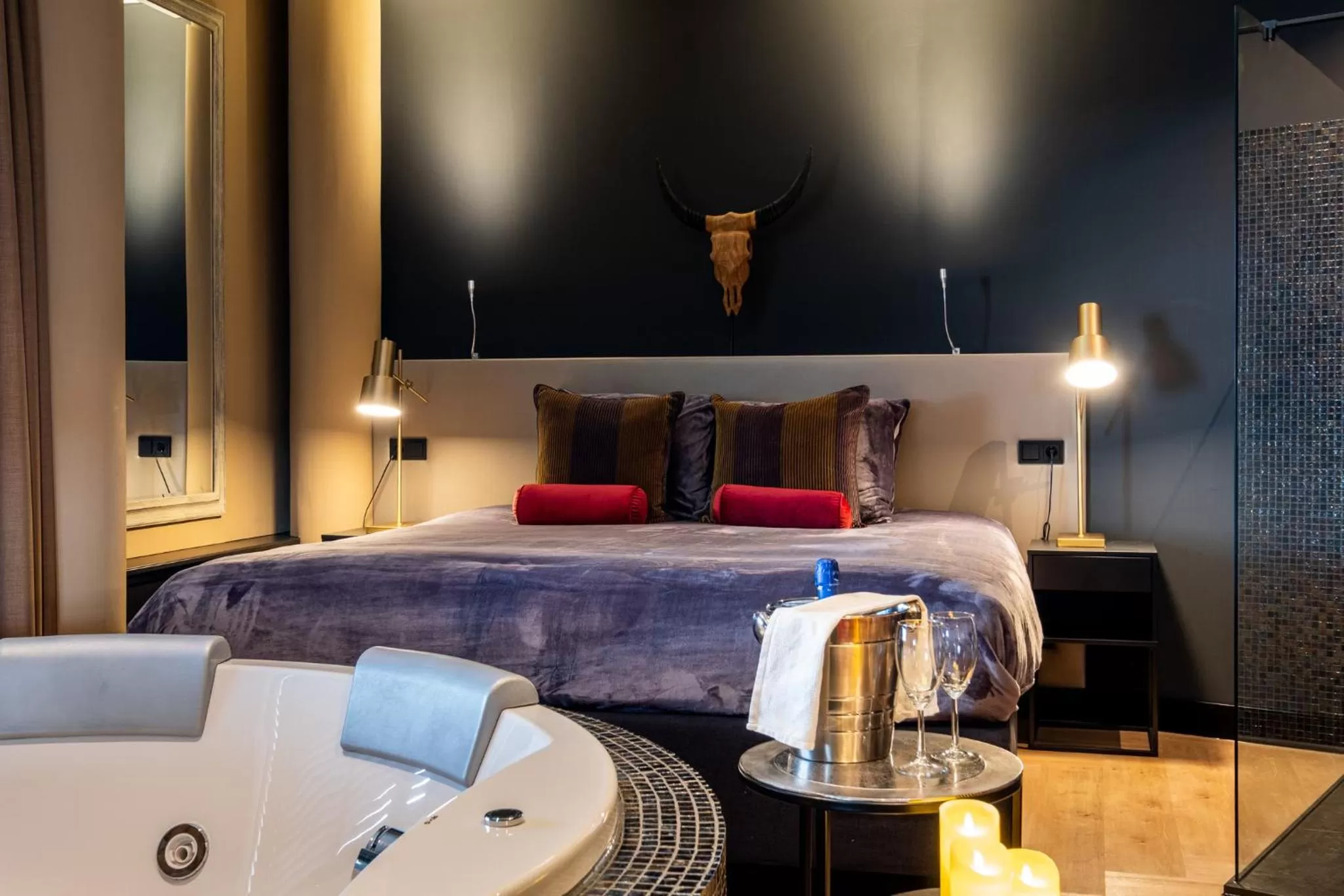 Bedroom, Bed in Nero Office Hotel & City Café