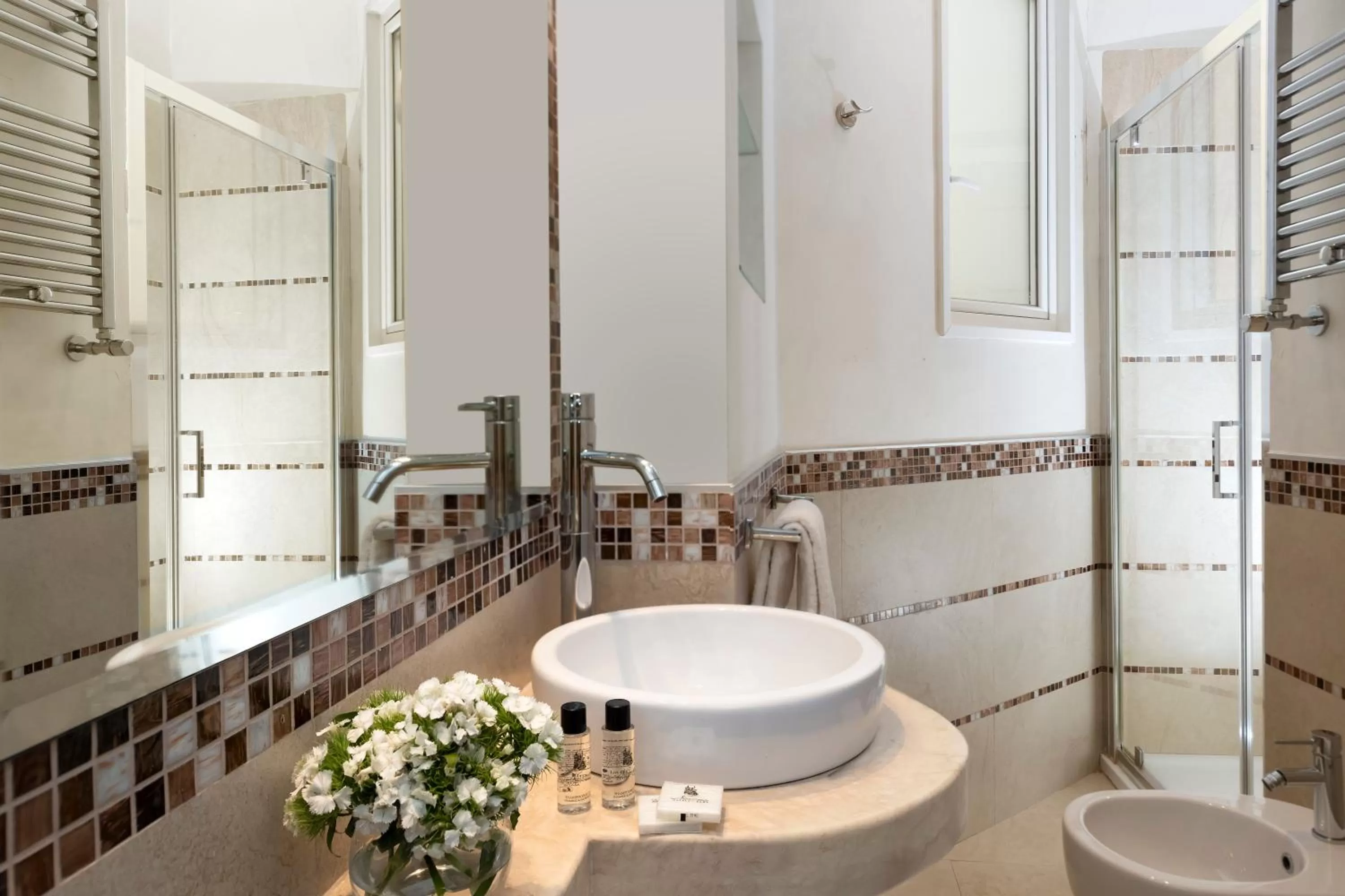 Bathroom in Hotel Navona