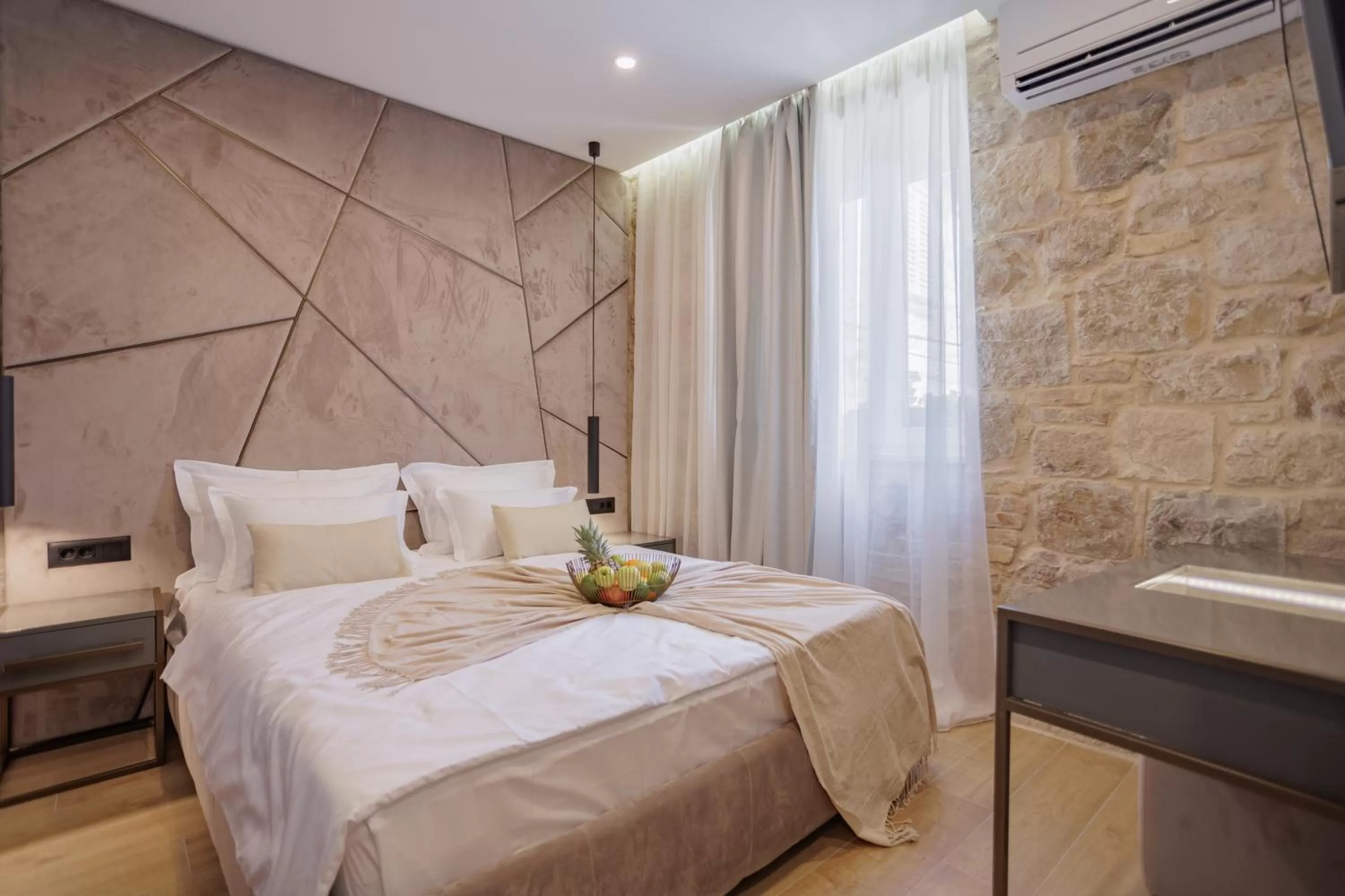 Bedroom, Bed in Heritage Rooms Split Olympic Dream