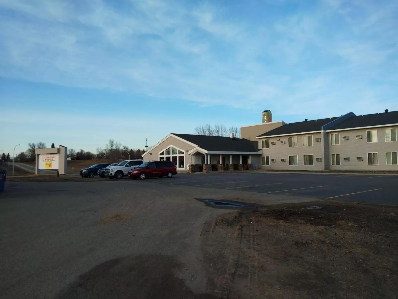 Property building in Super 8 by Wyndham Glenwood