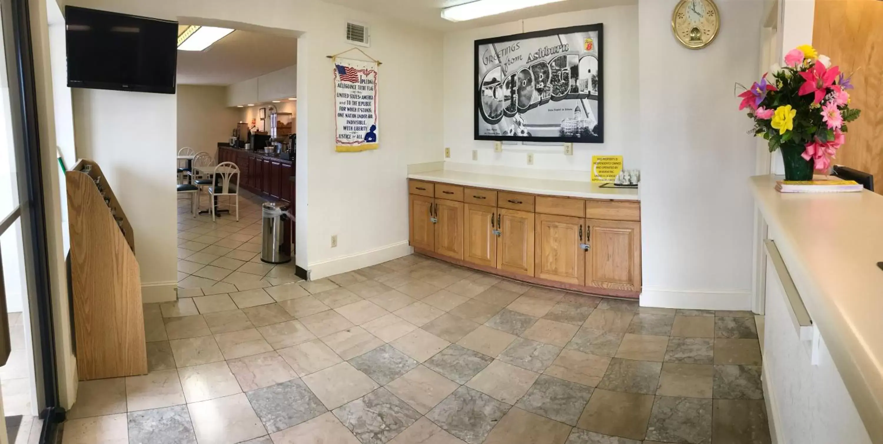 Lobby or reception in Super 8 by Wyndham Ashburn Lobby or reception in Super 8 by Wyndham Ashburn