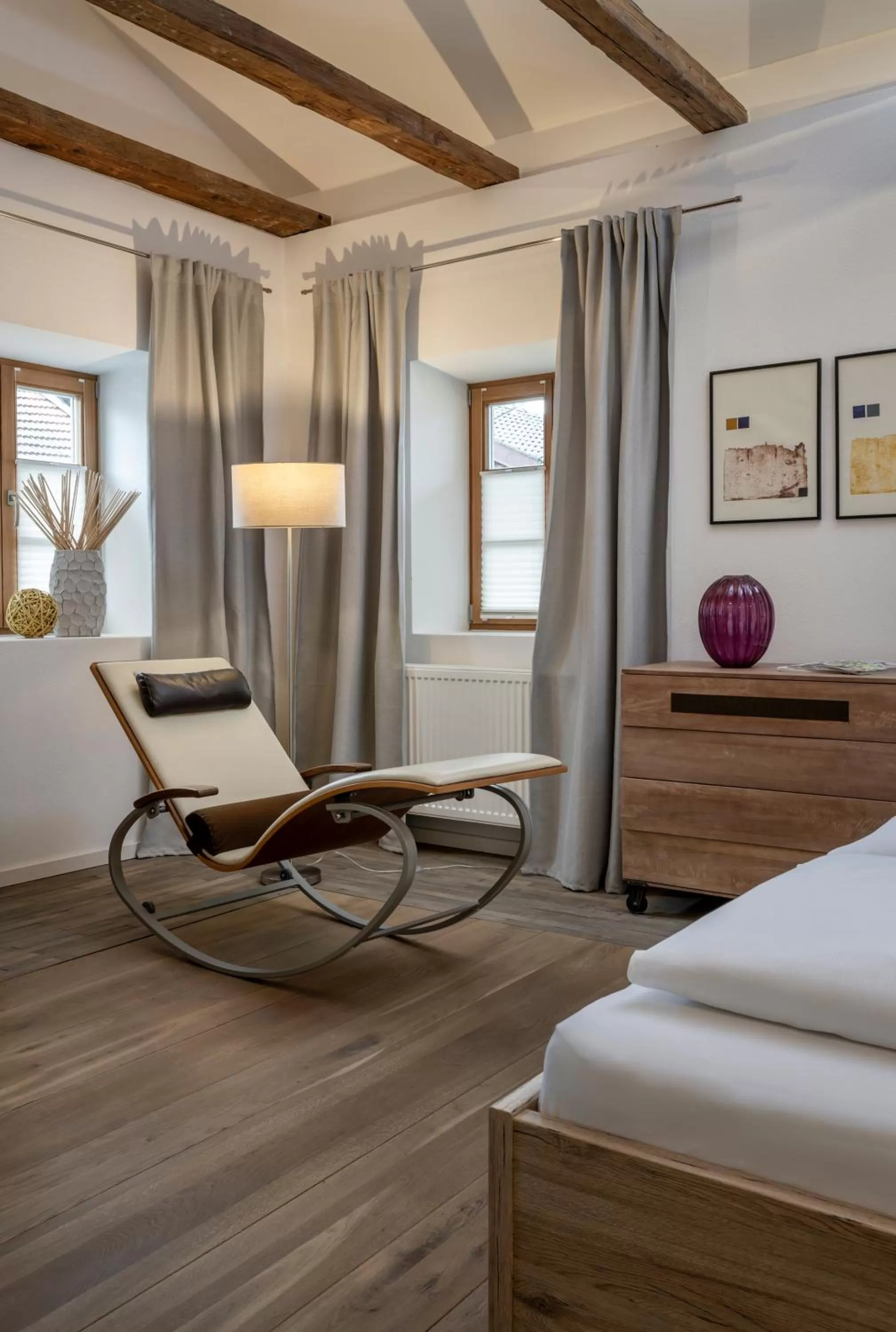 Seating area, Bed in Gasthaus Unterwirt