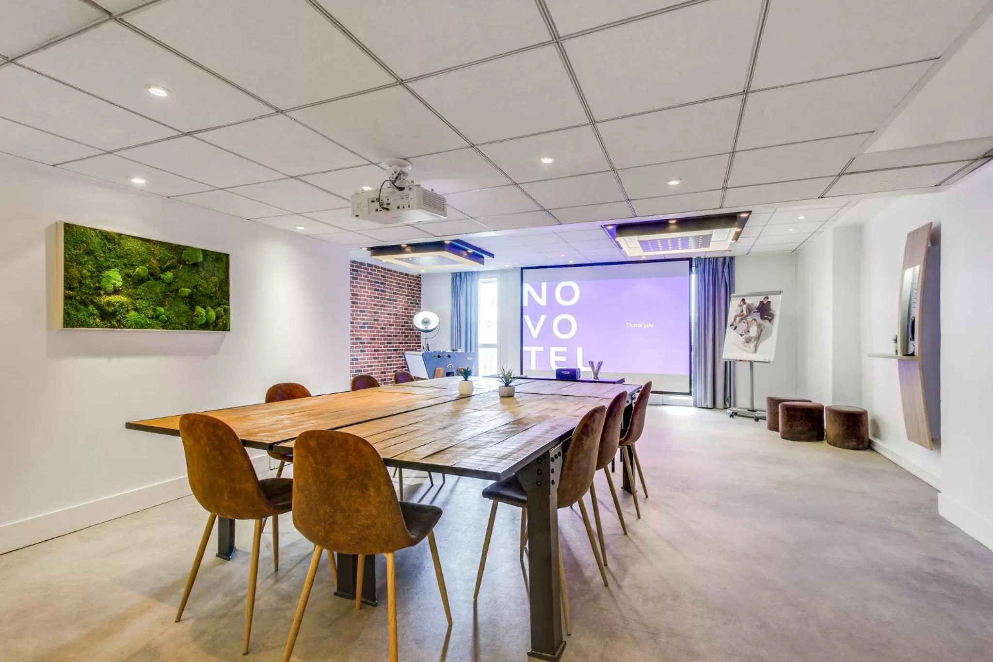 Meeting/conference room in Novotel Paris Est