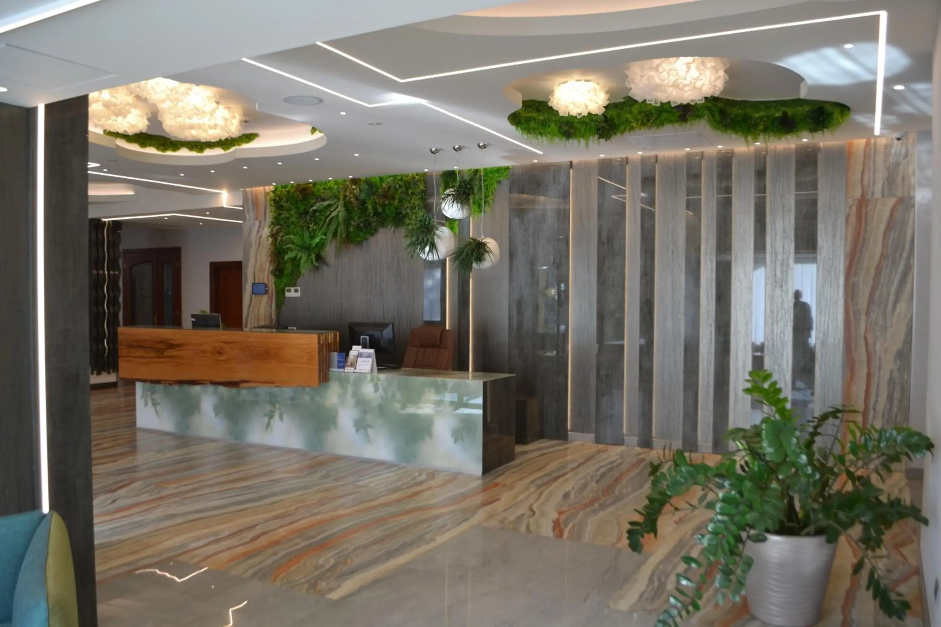 Lobby/Reception in Best Western Silva Hotel