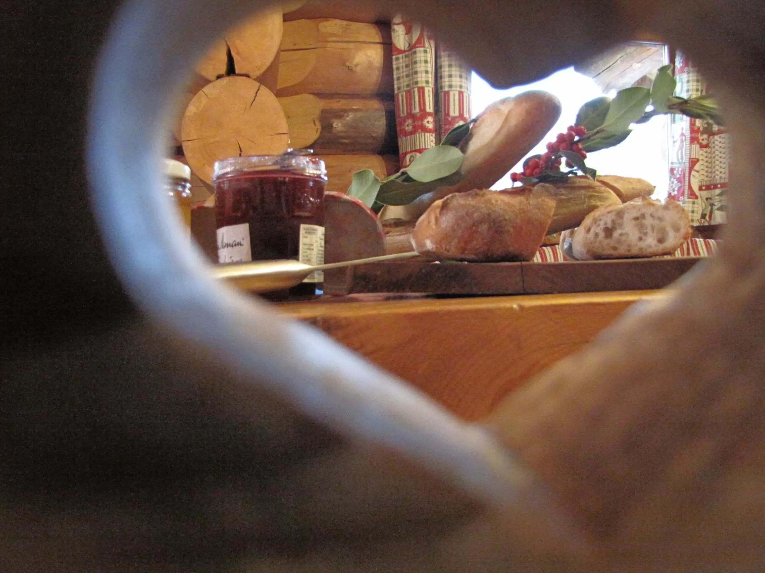 Continental breakfast in Le Couarôge Chalets et Appartements