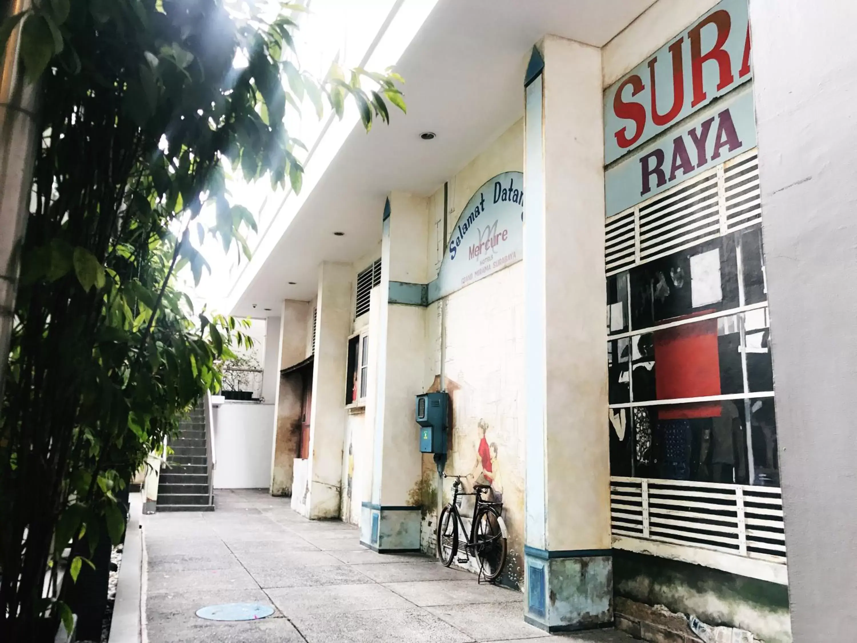 Property building in Mercure Surabaya Grand Mirama Property building in Mercure Surabaya Grand Mirama