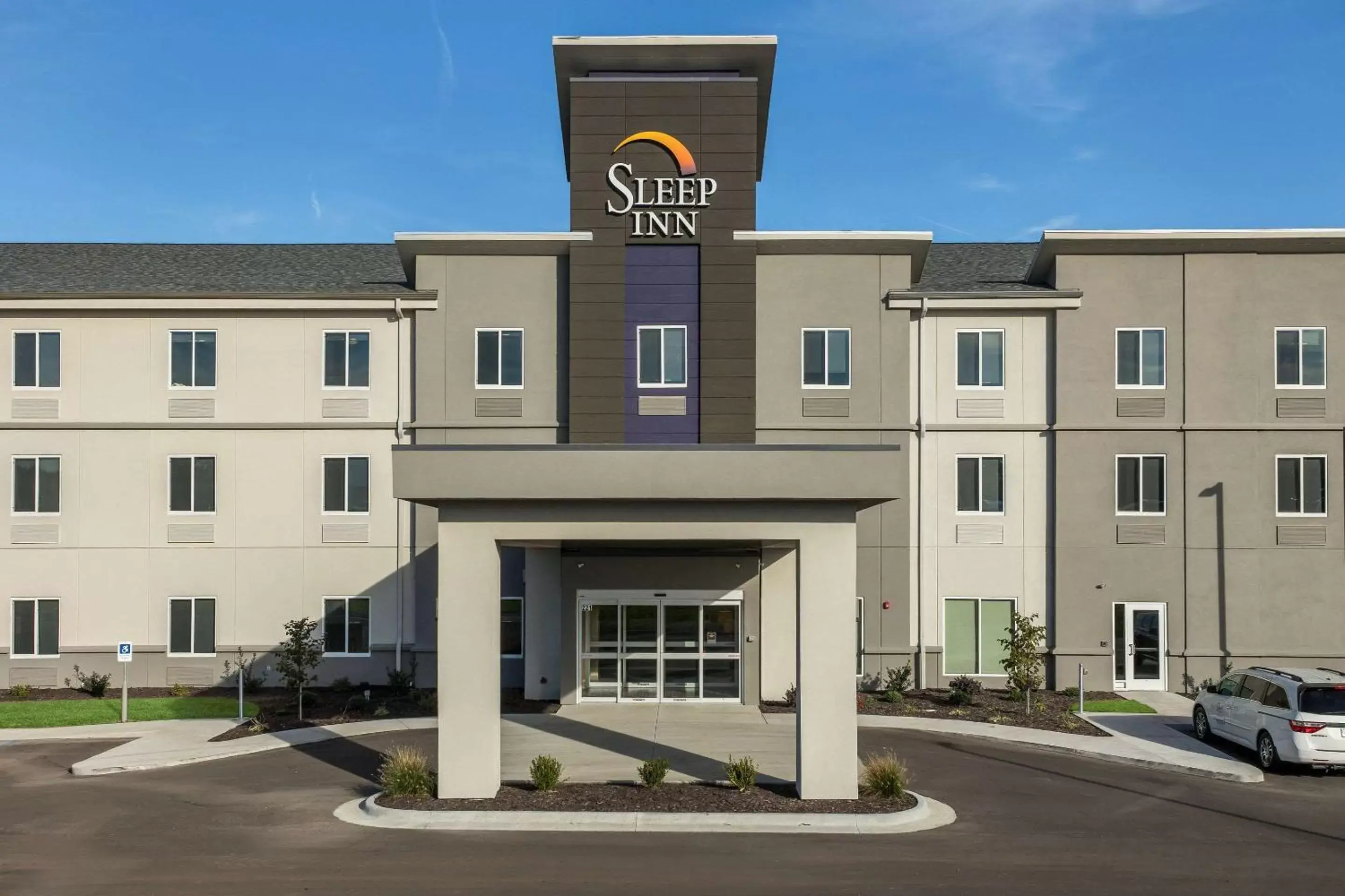 Property building in Sleep Inn & Suites Webb City Property building in Sleep Inn & Suites Webb City