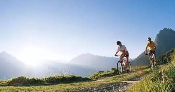 Cycling in Gasthof Hotel Post