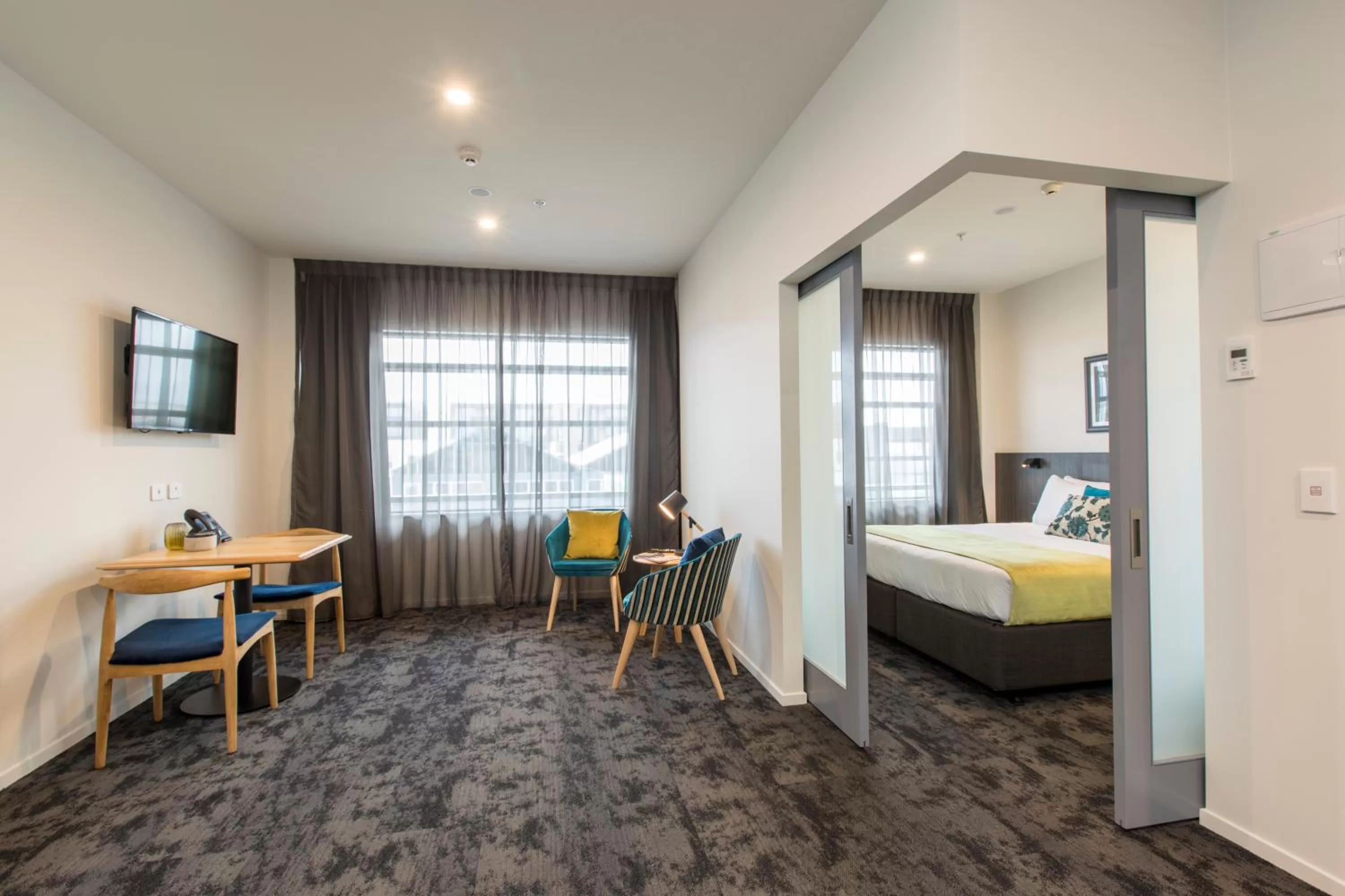 Bedroom, Bed in Quest on Manchester Serviced Apartments