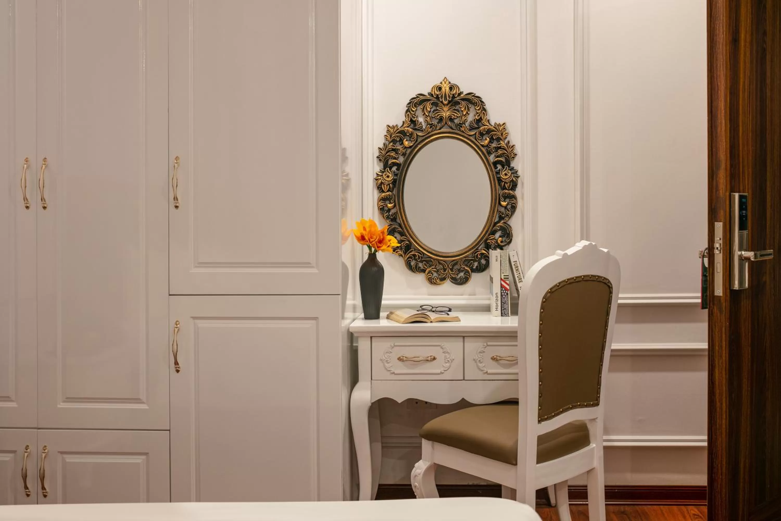 Photo of the whole room in MIA HOTEL