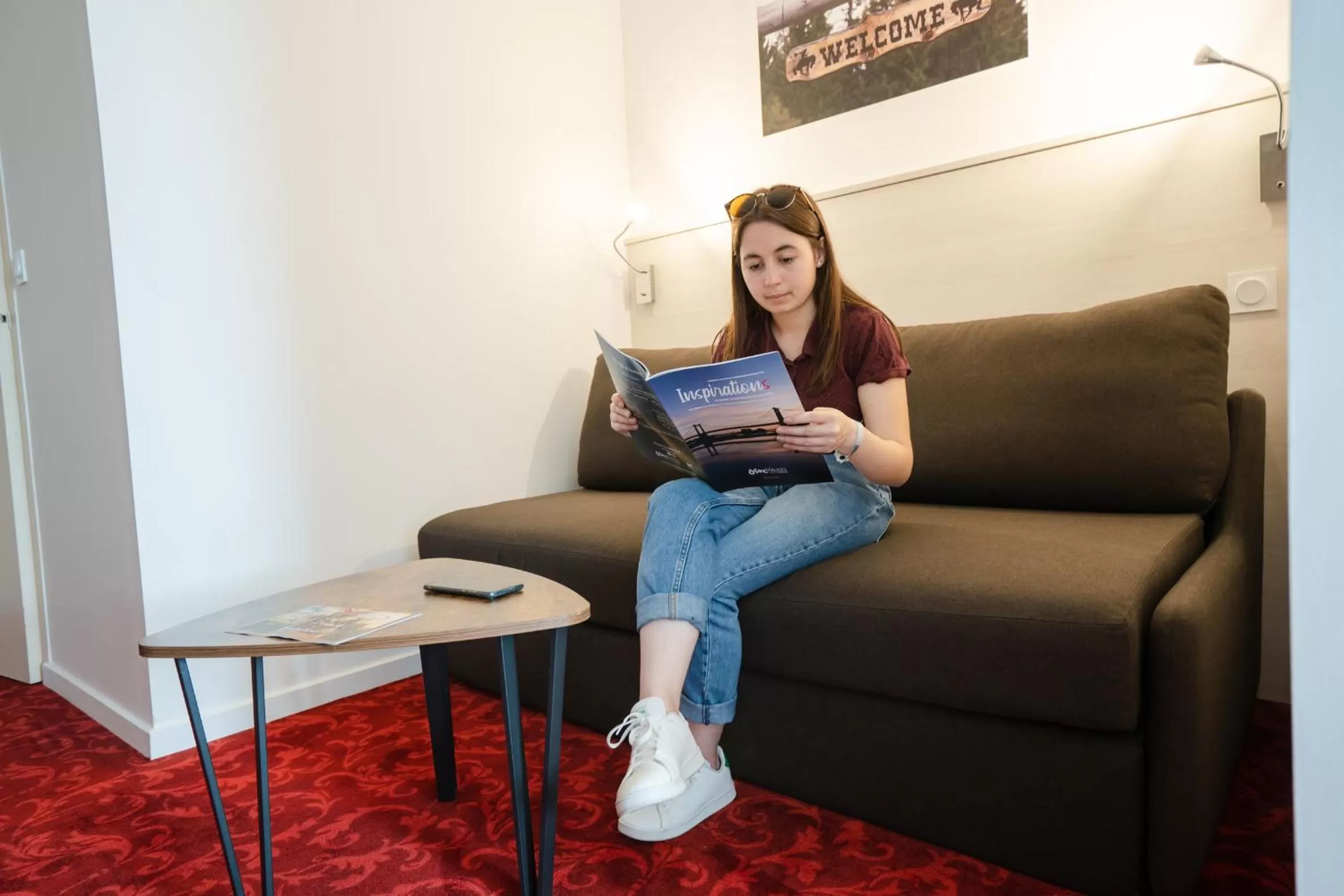 Seating area in Brit Hotel Essentiel Cholet