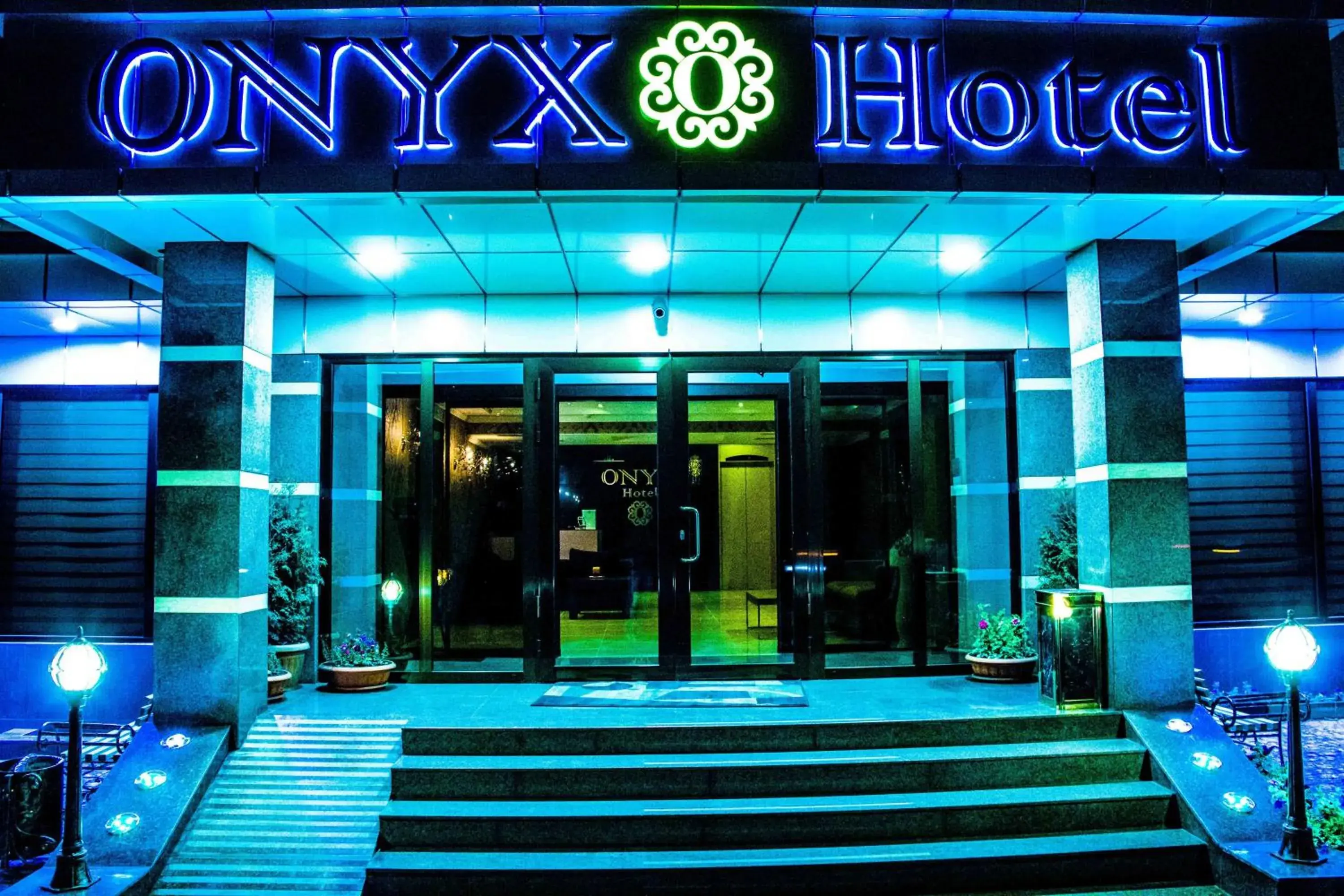 Facade/entrance in Onyx Hotel Bishkek