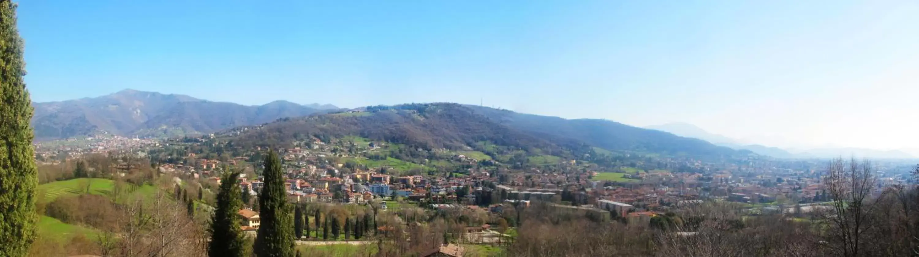 View (from property/room), Mountain View in B&B Dimora Delle Donnole Bergamo Alta