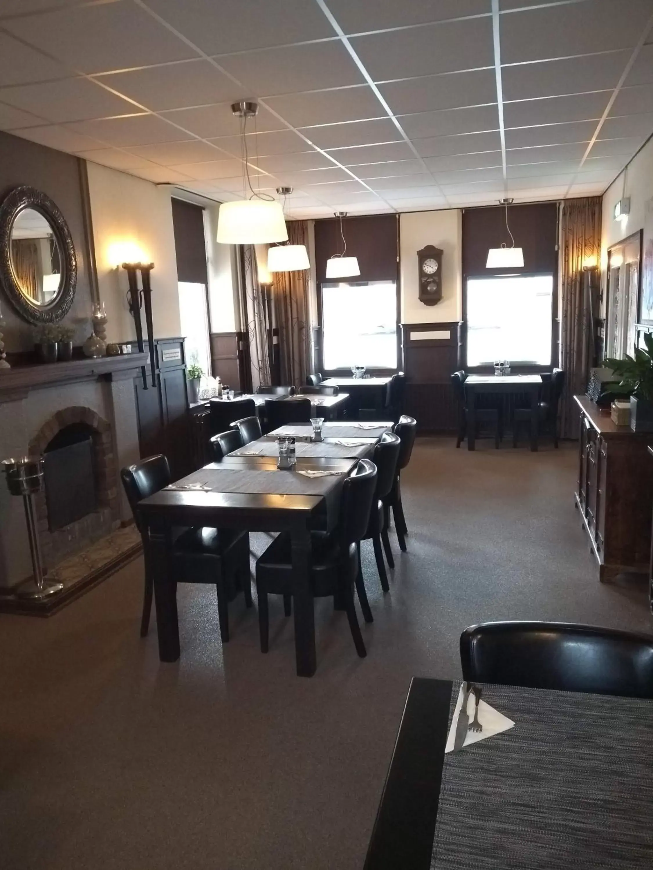 Restaurant/Places to Eat in Hotel Restaurant Roerdalen