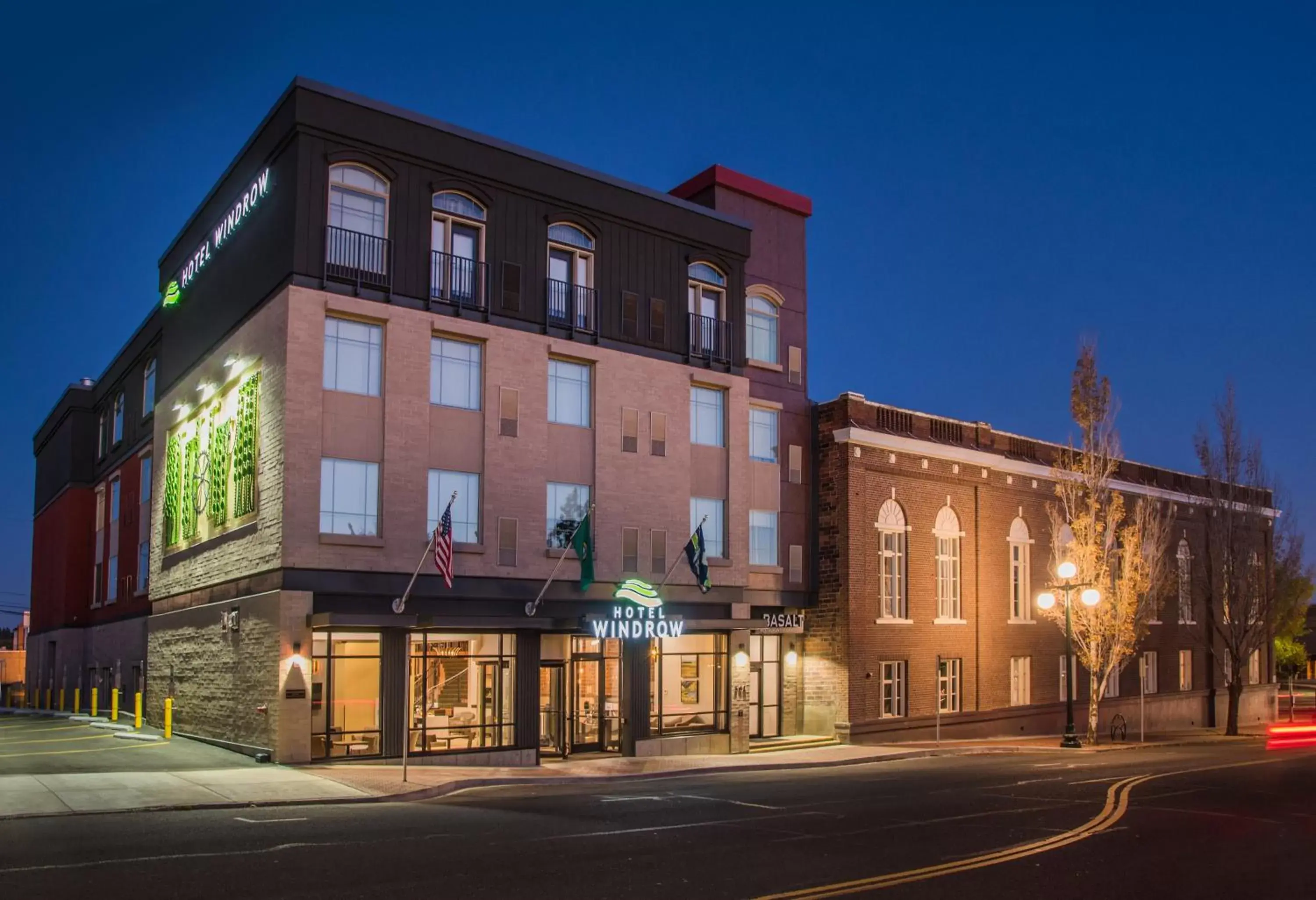 Property Building in Hotel Windrow