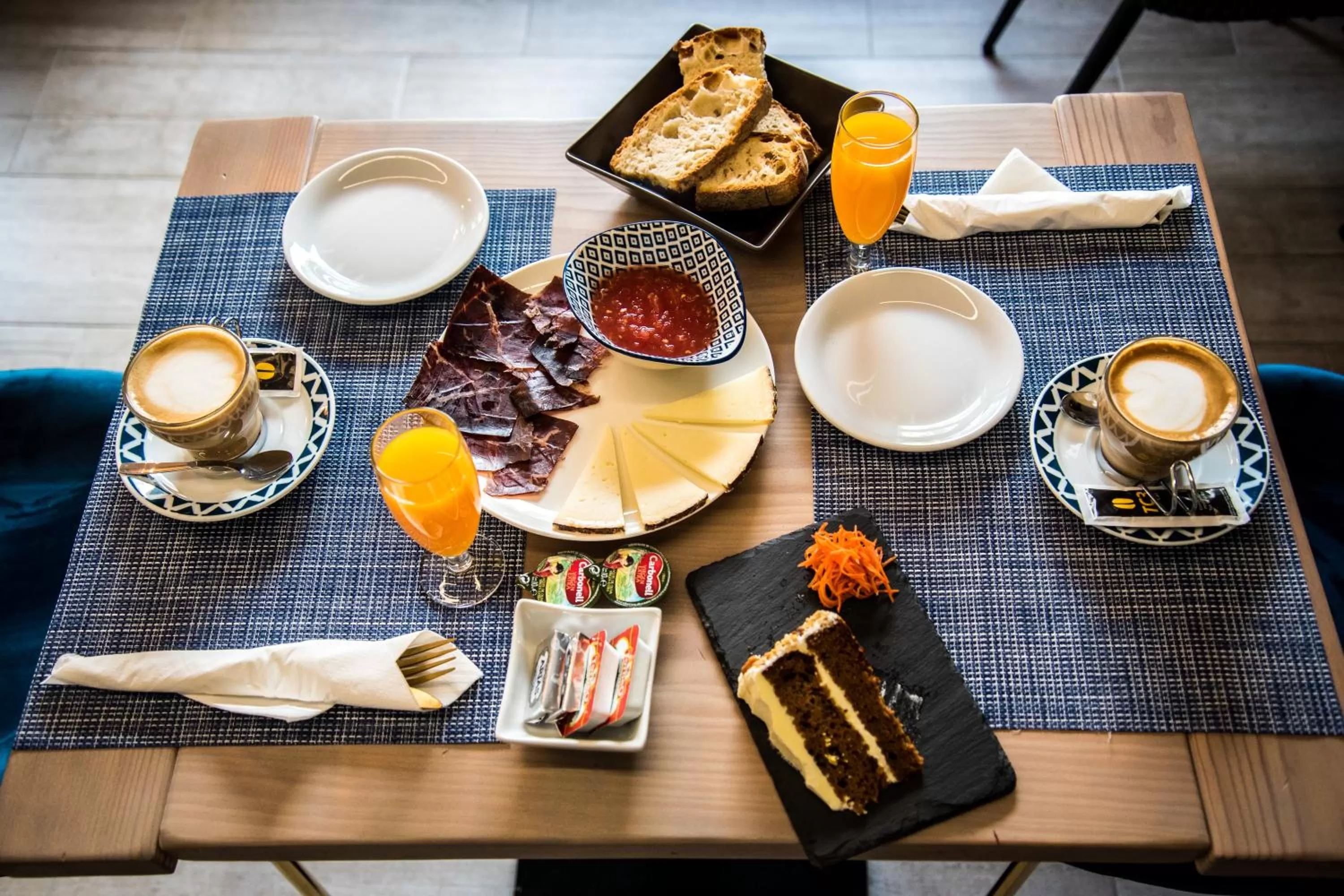 Breakfast in The Rock Suites & Spa