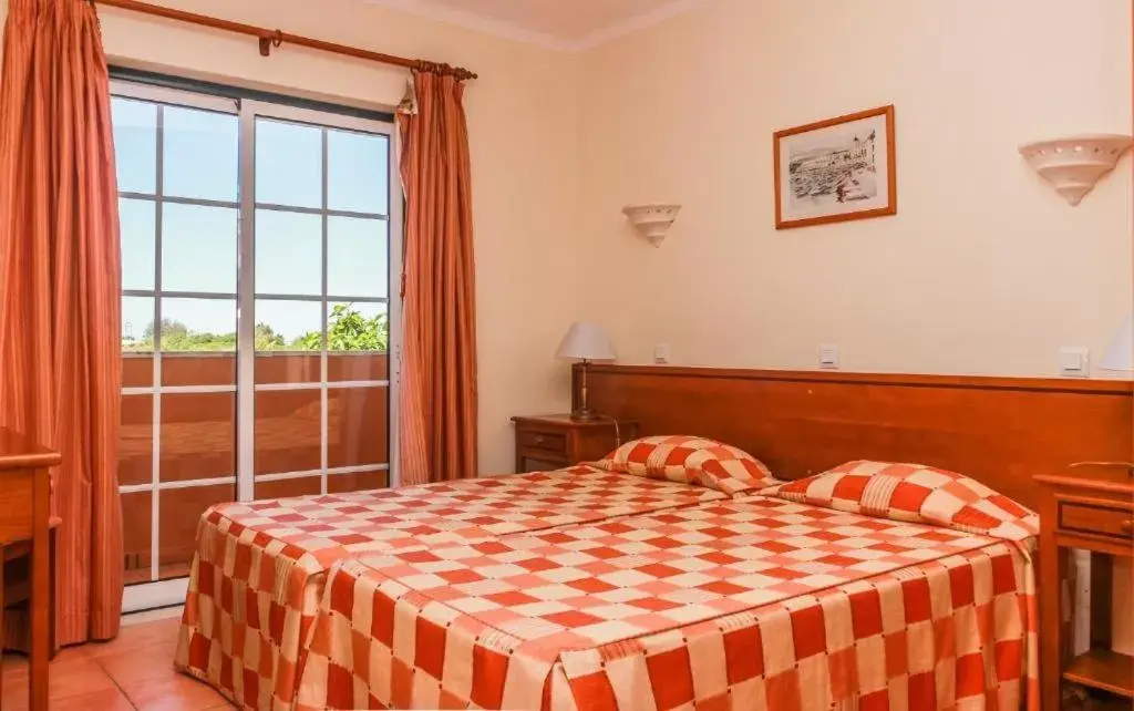 Bedroom, Bed in Colina da Lapa & Villas Bedroom, Bed in Colina da Lapa & Villas