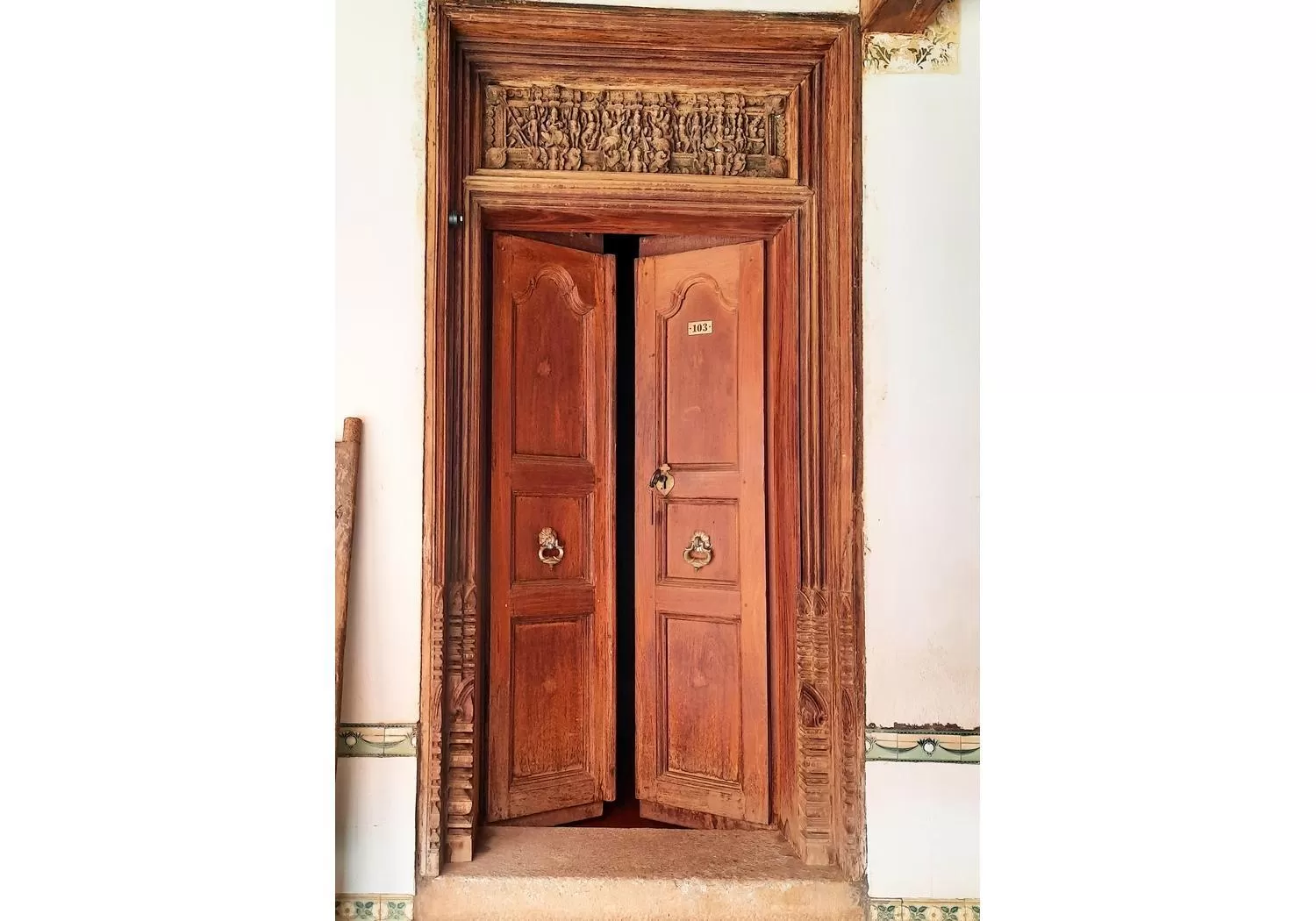 Decorative detail in Saratha Vilas Chettinad