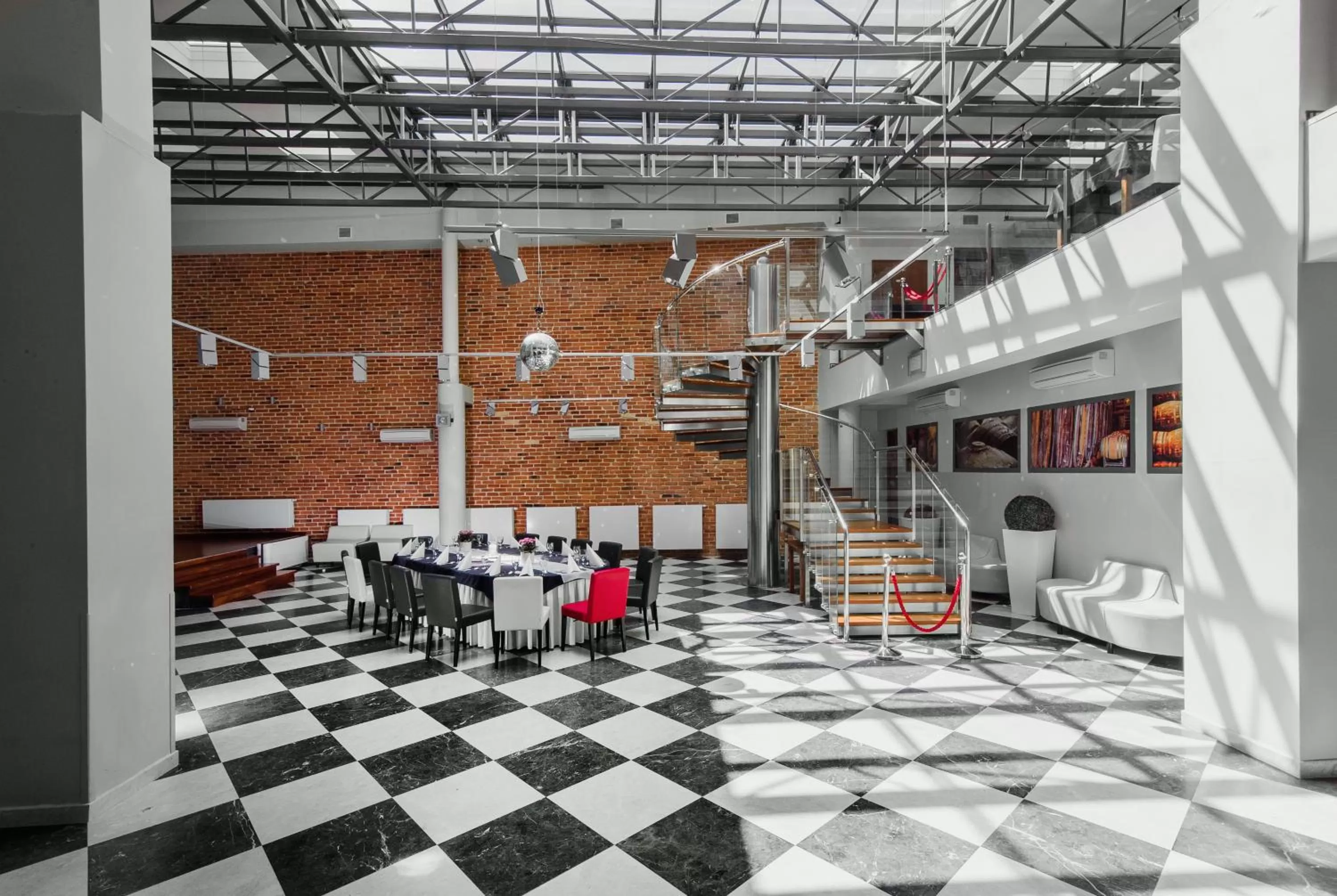 Patio in Focus Hotel Premium Elbląg