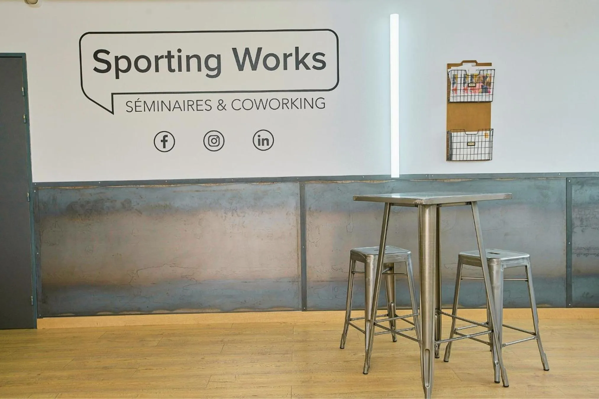 Property logo or sign in Sporting House Hôtel