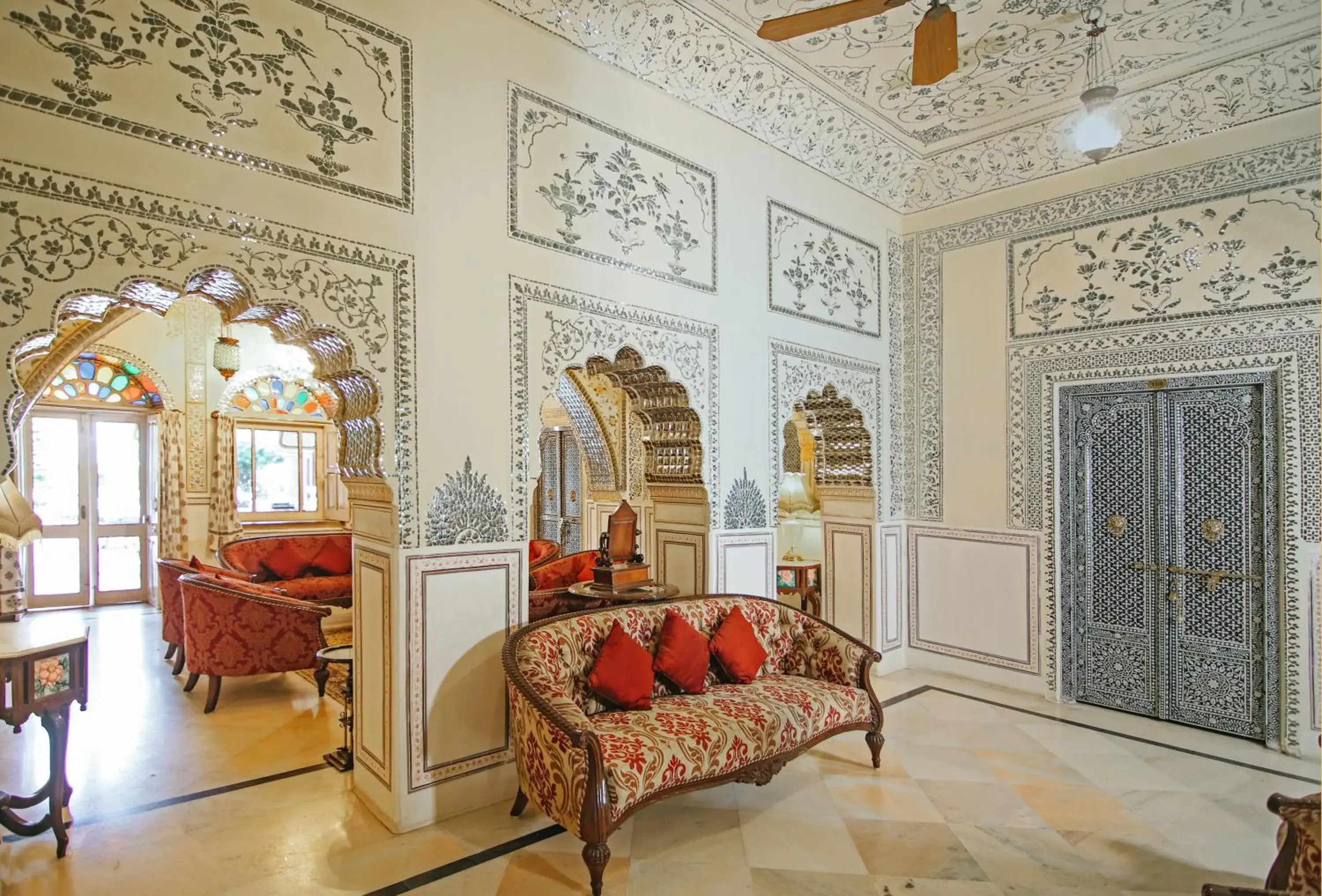 Lounge or bar in Alsisar Haveli - Heritage Hotel Lounge or bar in Alsisar Haveli - Heritage Hotel