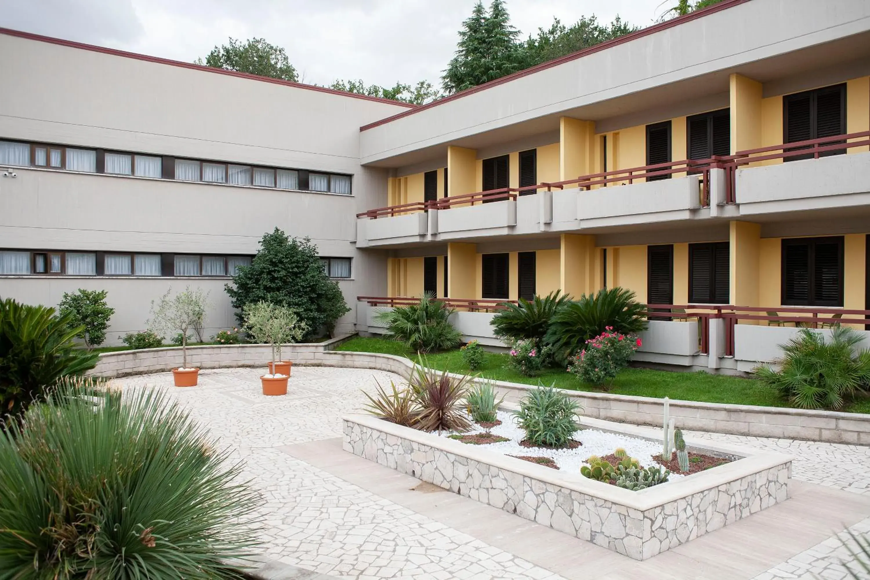 Garden, Property Building in Hotel Pennile