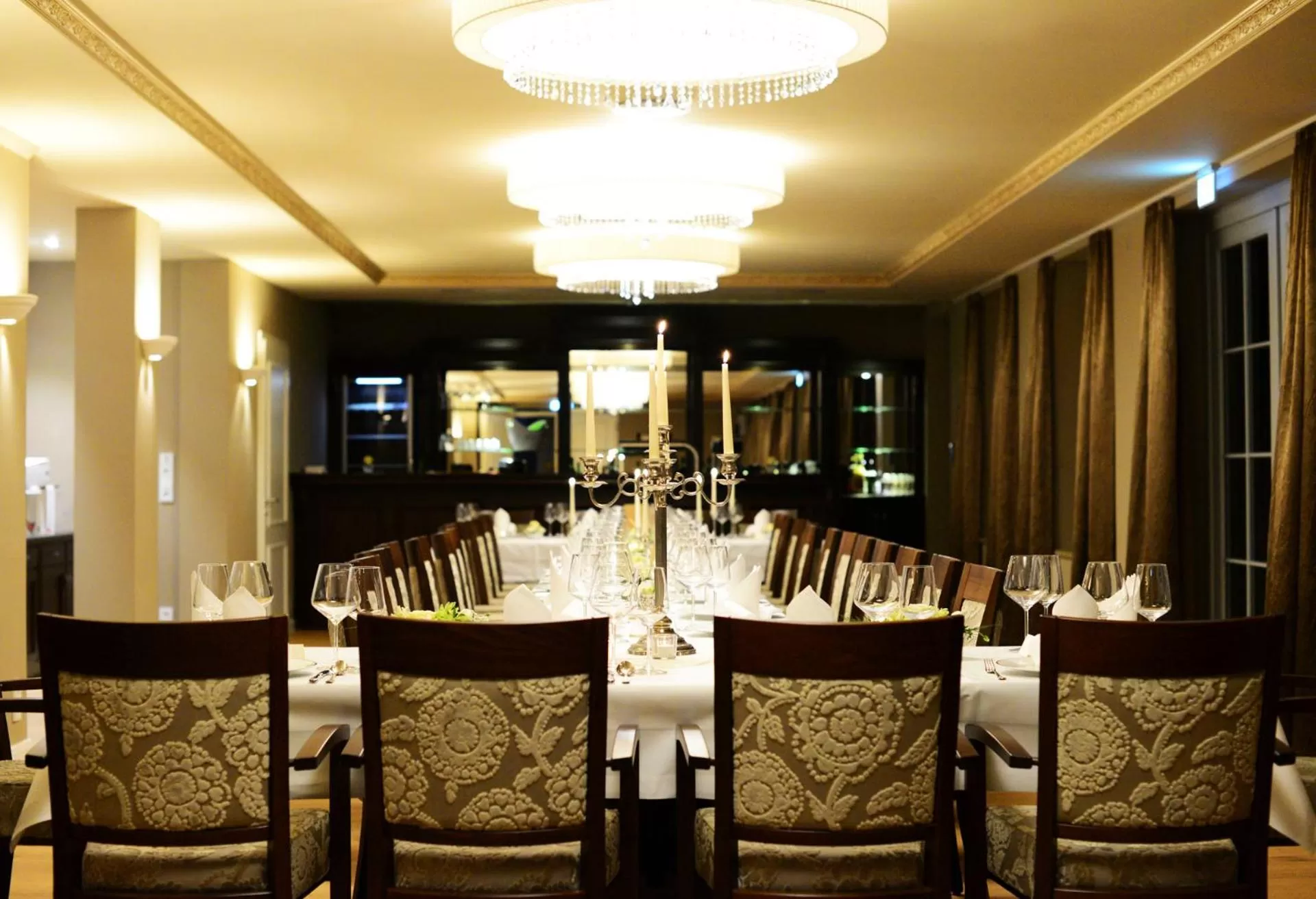 Banquet/Function facilities in MOMENTS Boutique Hotel