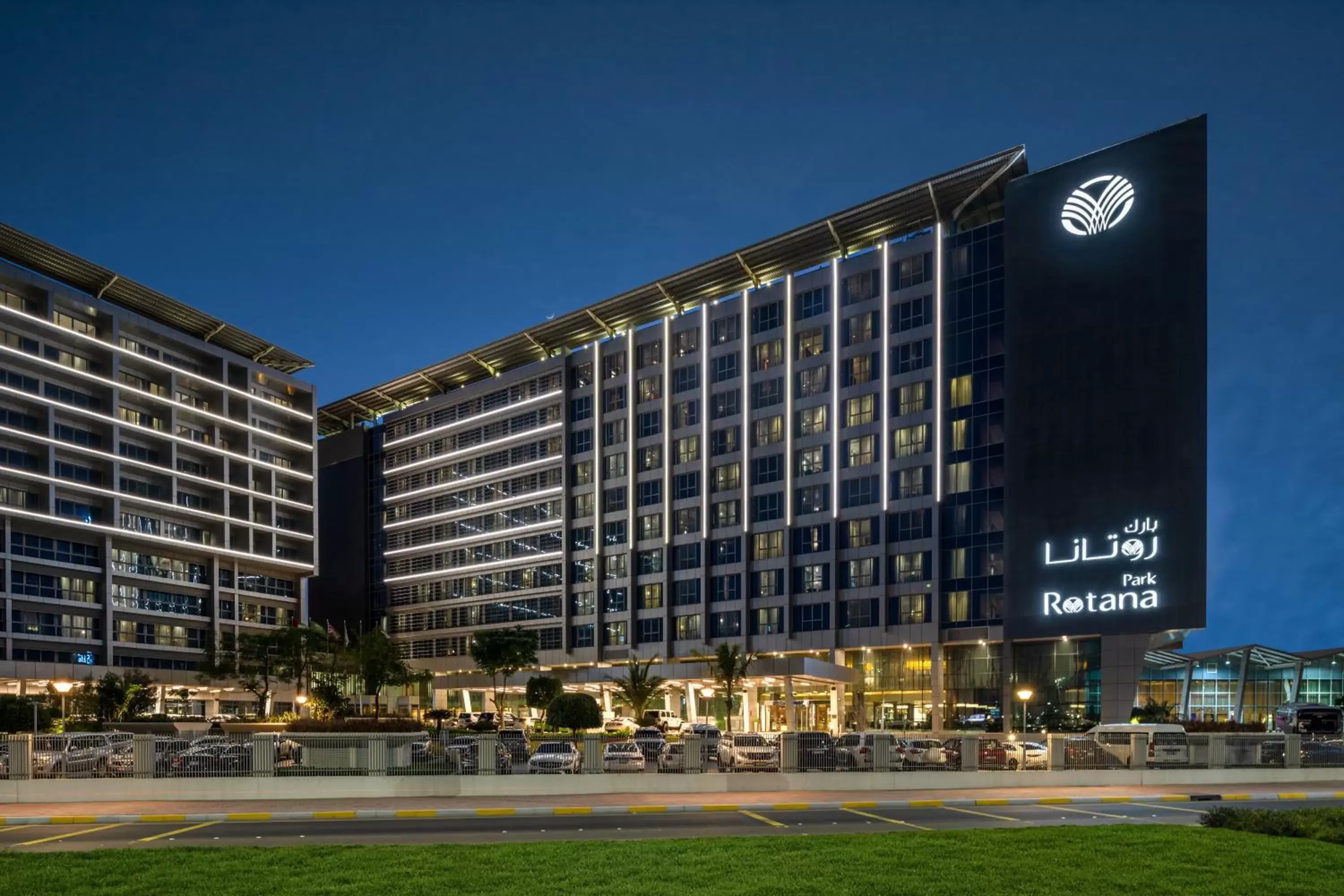 Property Building in Park Rotana Abu Dhabi