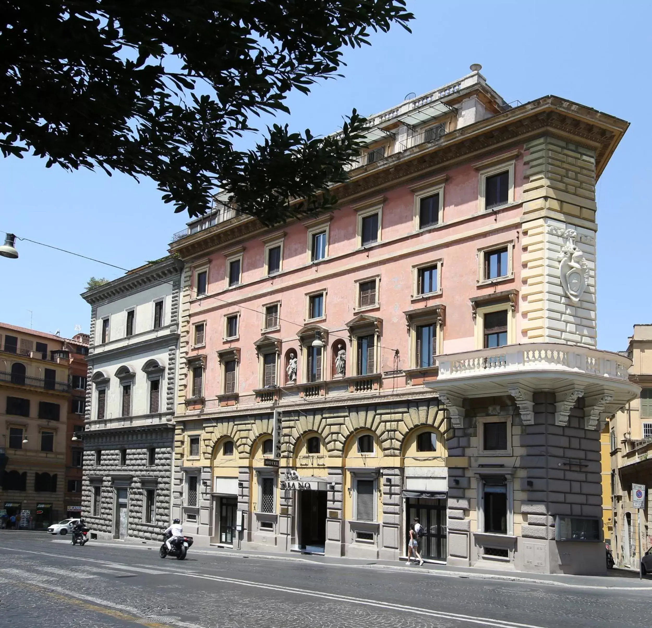 Property Building in Hotel Traiano
