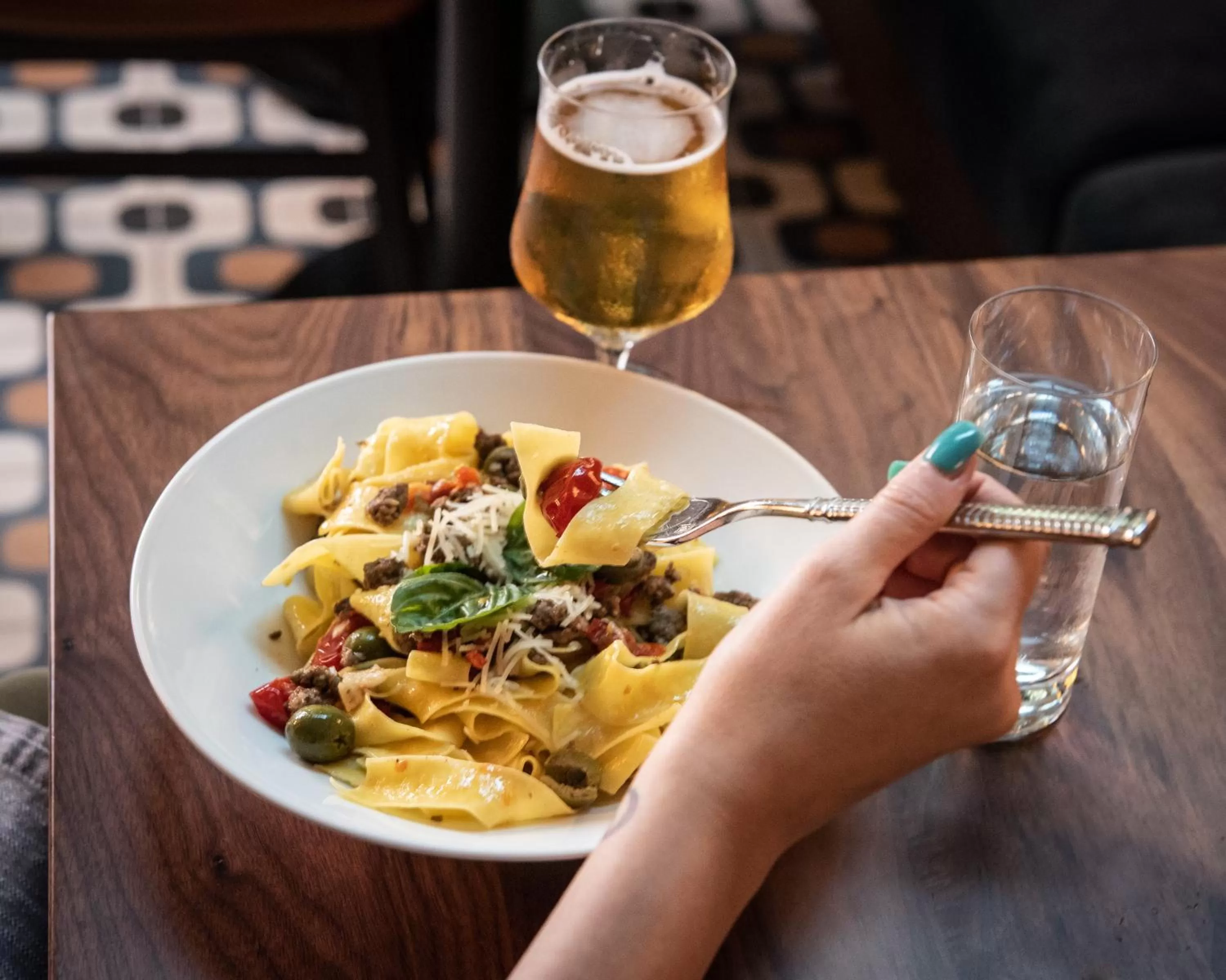 Food and drinks in Hotel Contessa - Suites on the Riverwalk