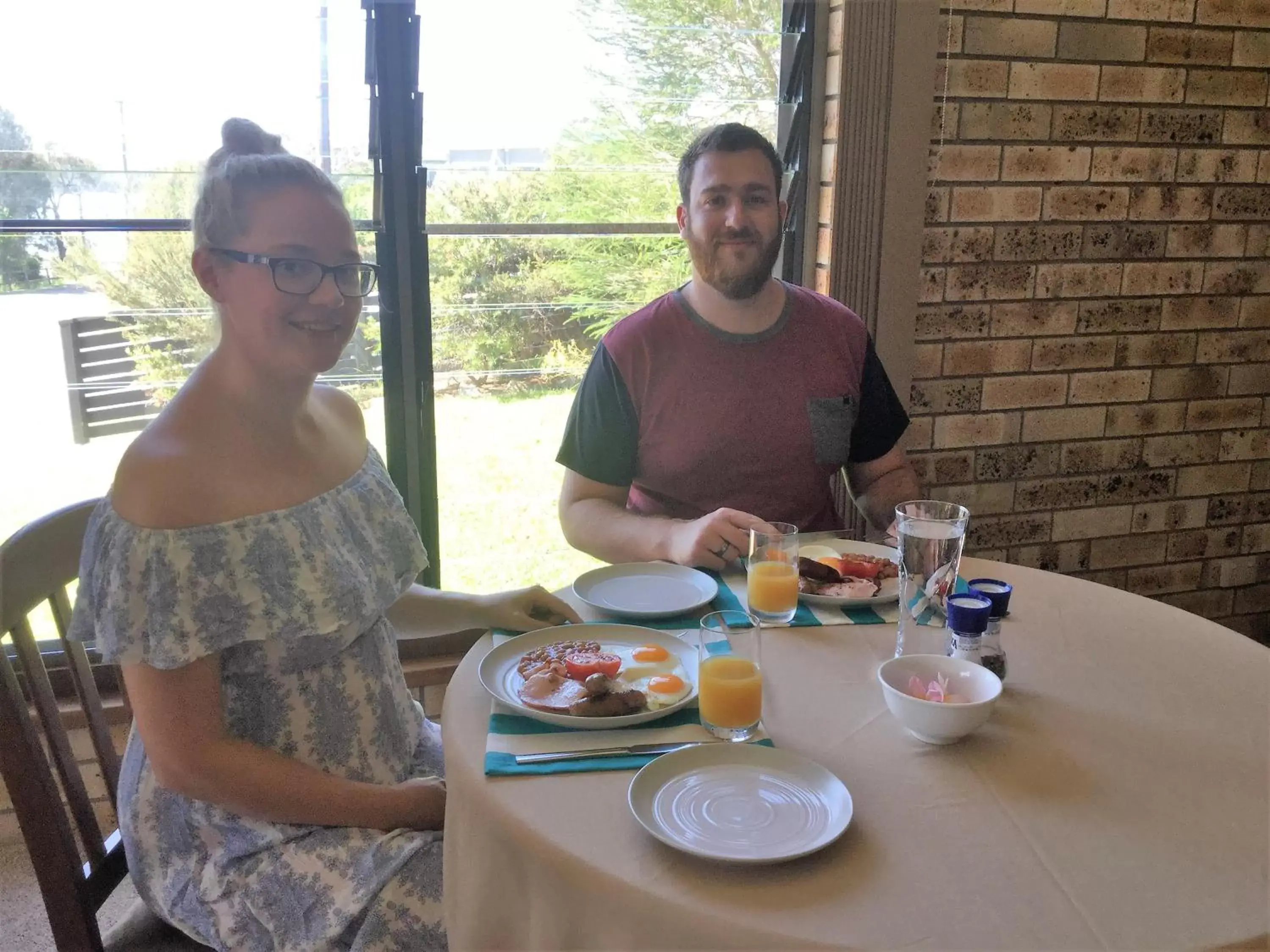 Breakfast in Riverside Rest Nambucca Heads