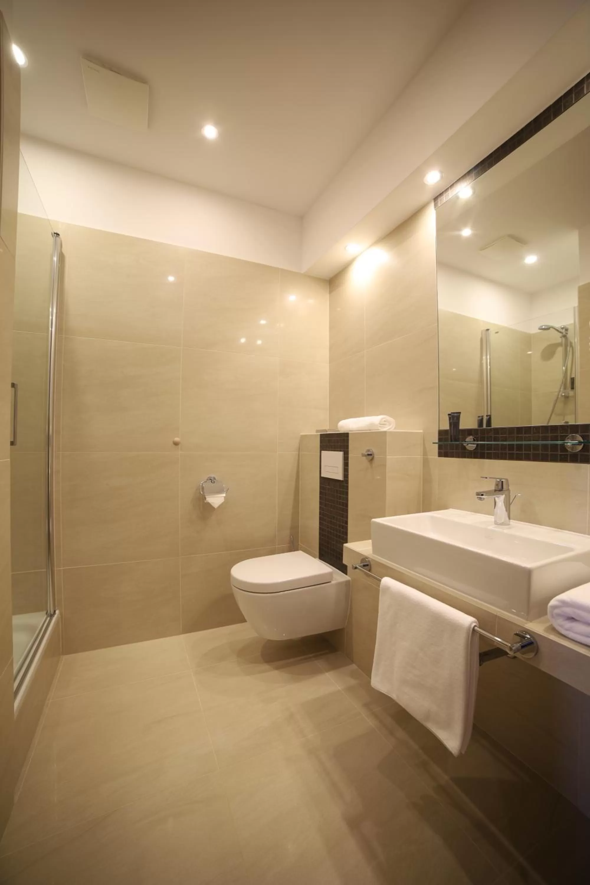 Bathroom in Portal House Apartments