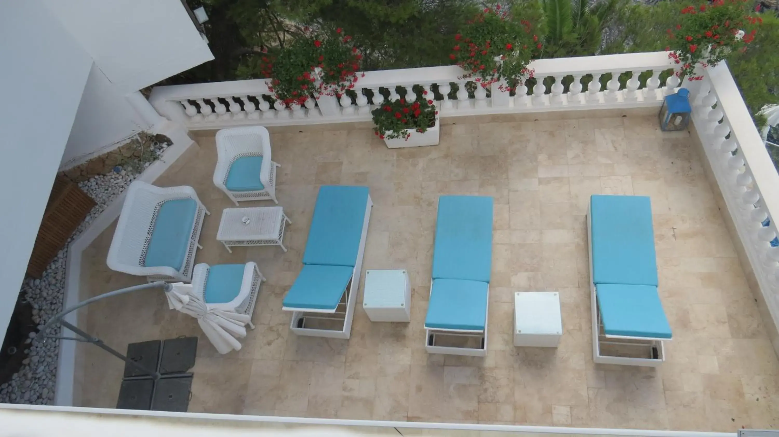 Balcony/Terrace, Pool View in Hotel La Calanque