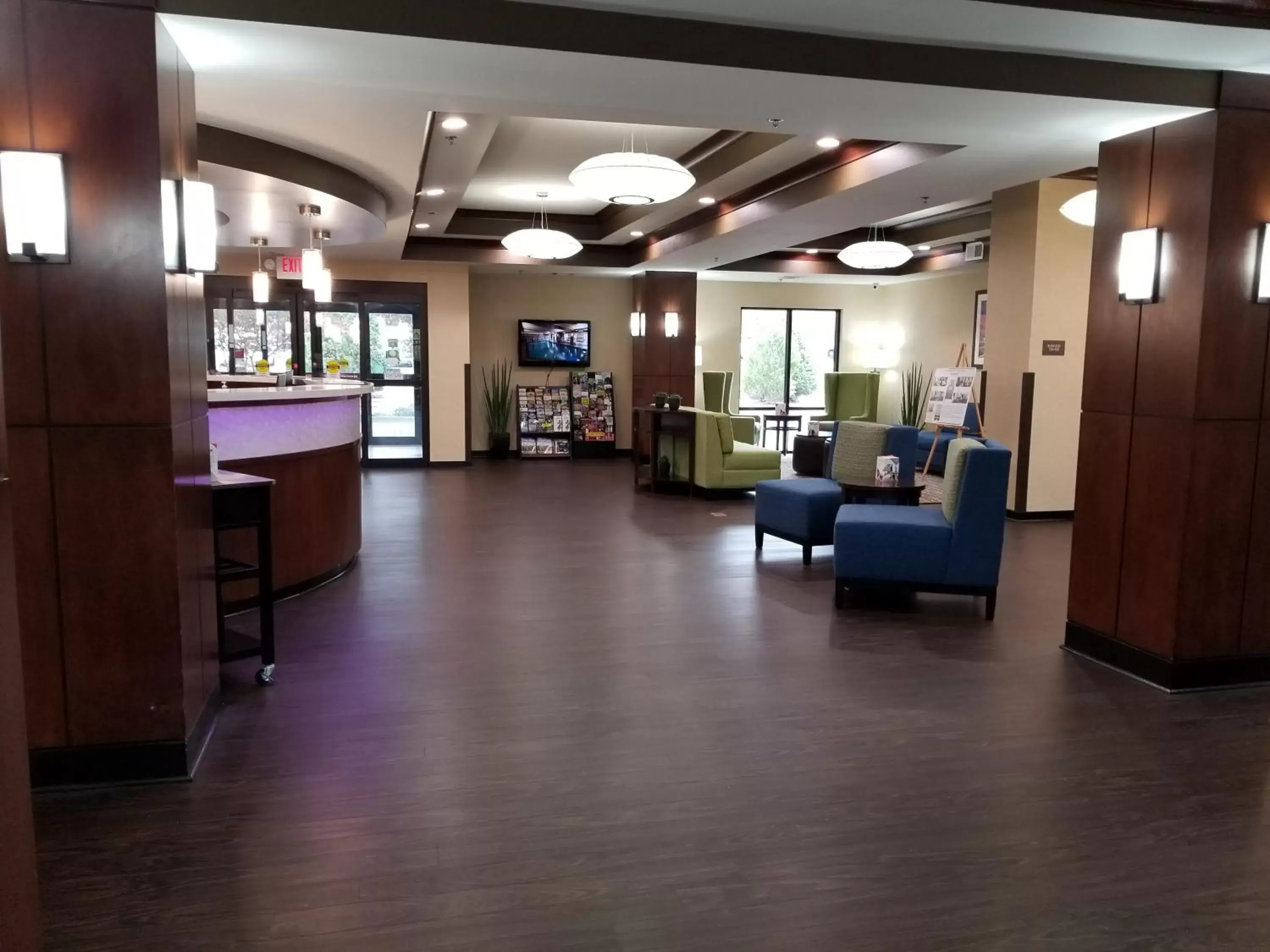 Lobby/Reception in Comfort Suites Little Rock