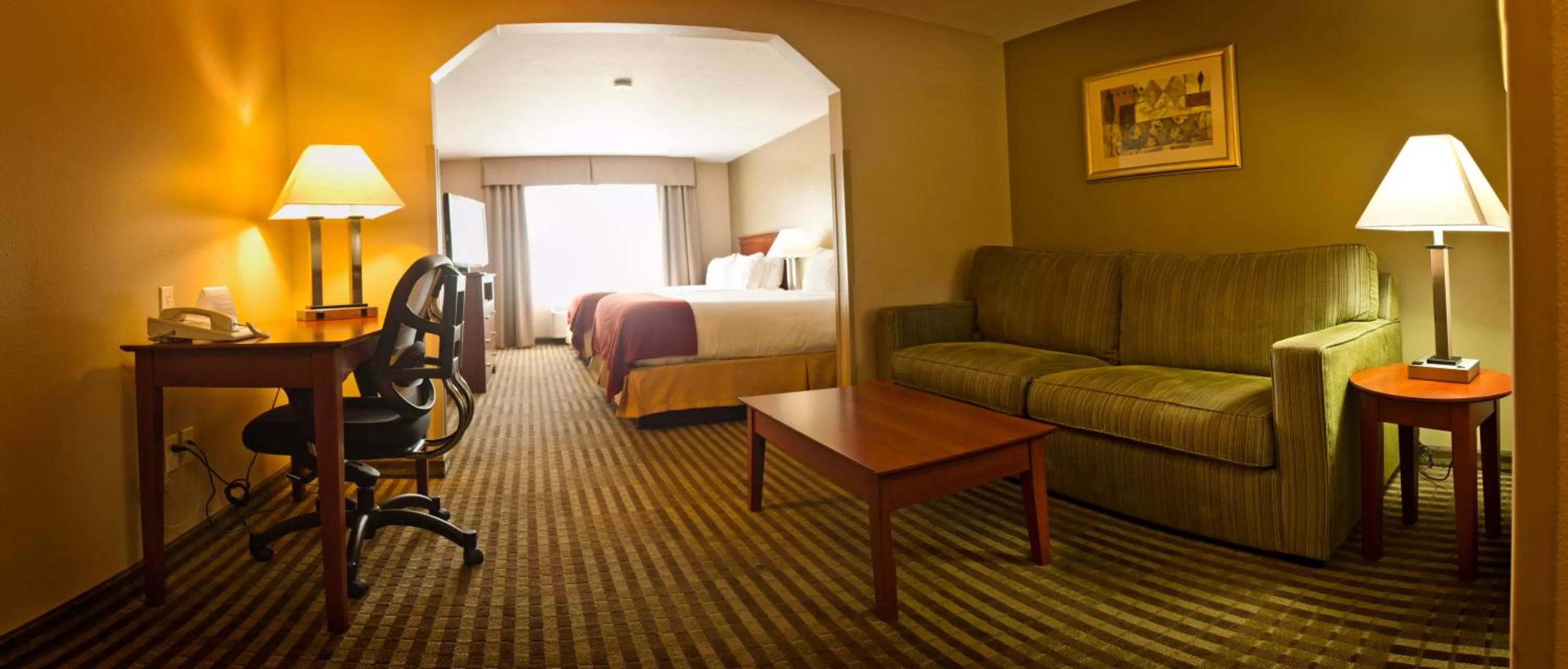 Photo of the whole room, Bed in Holiday Inn Express Walla Walla by IHG